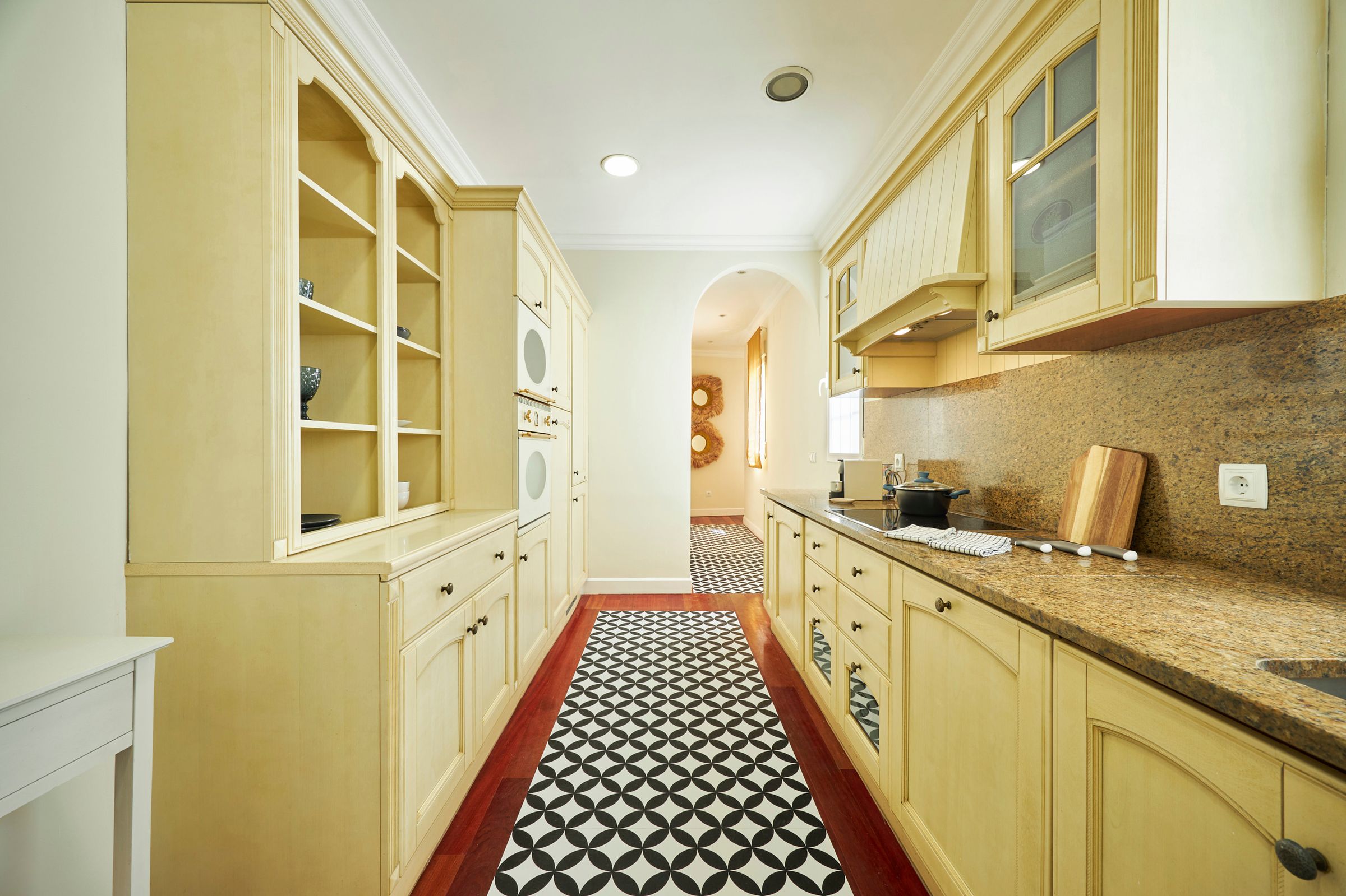 NESTIC - BRIGADIER - Kitchen fully equipped