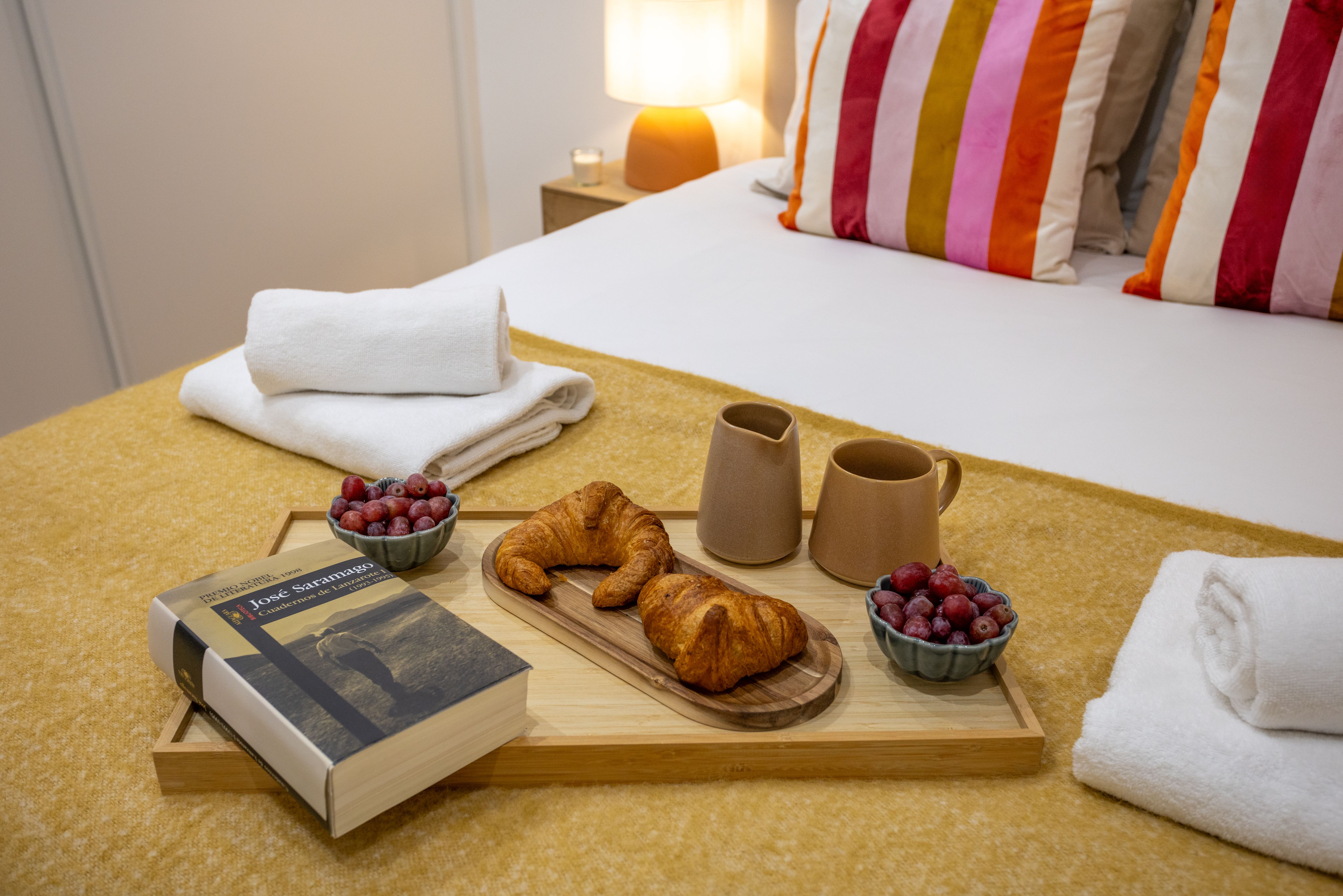 NESTIC - MOYANO - Dormitorio principal apartamento amueblado con servicios