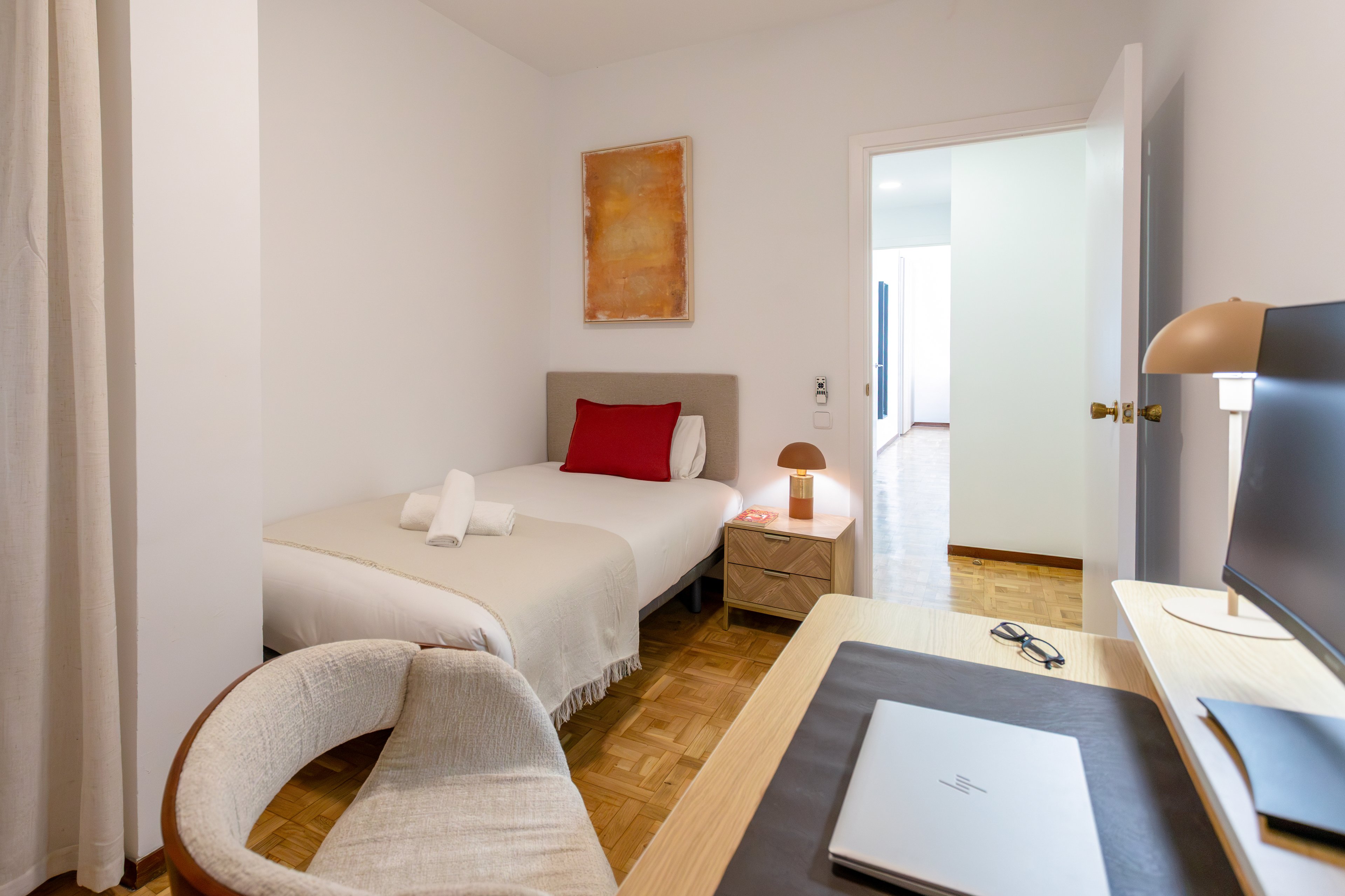 NESTIC - VILLAR - Bedroom 1 Furnished apartment with services