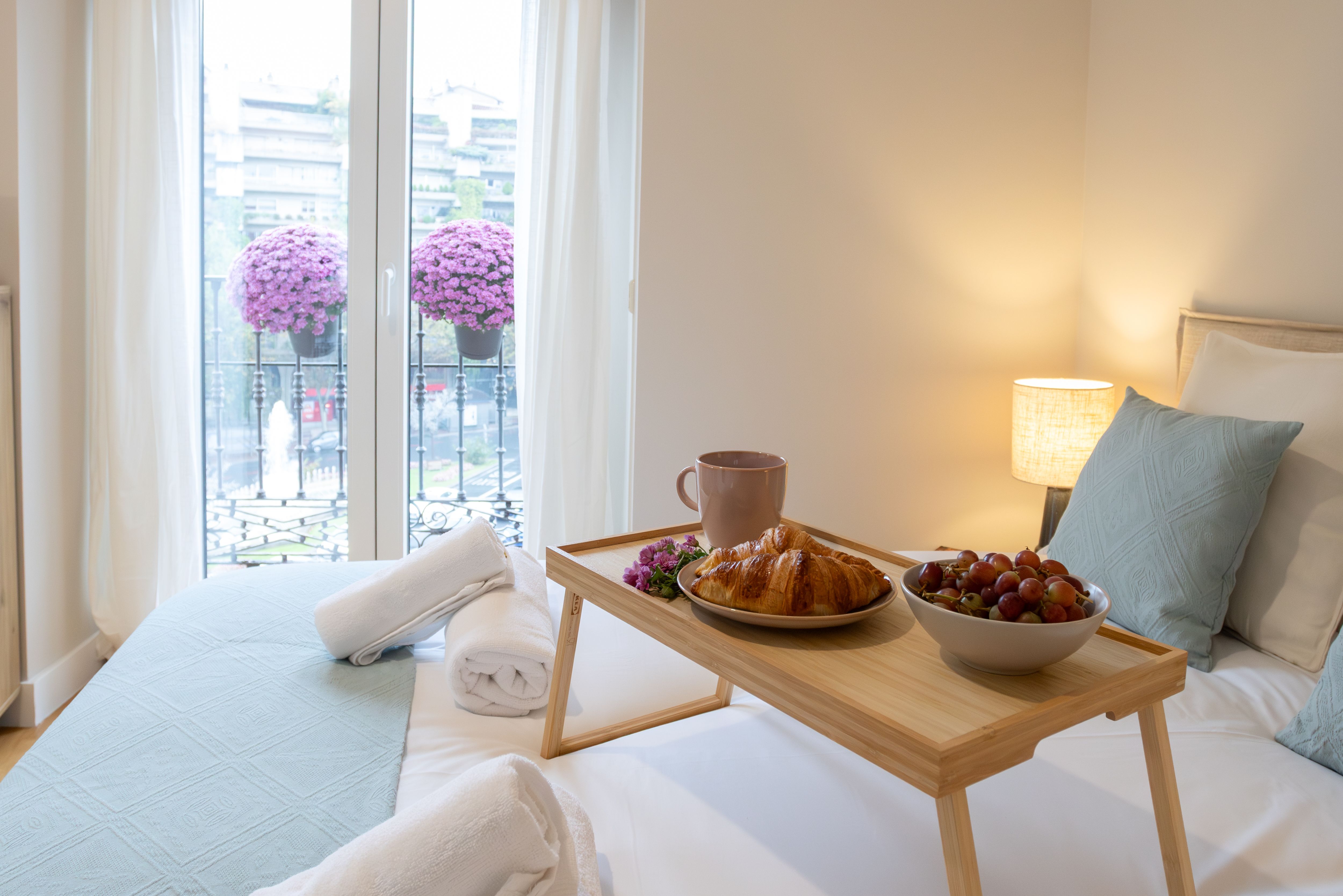 NESTIC - LANUZA - Dormitorio apartamento amueblado con servicios