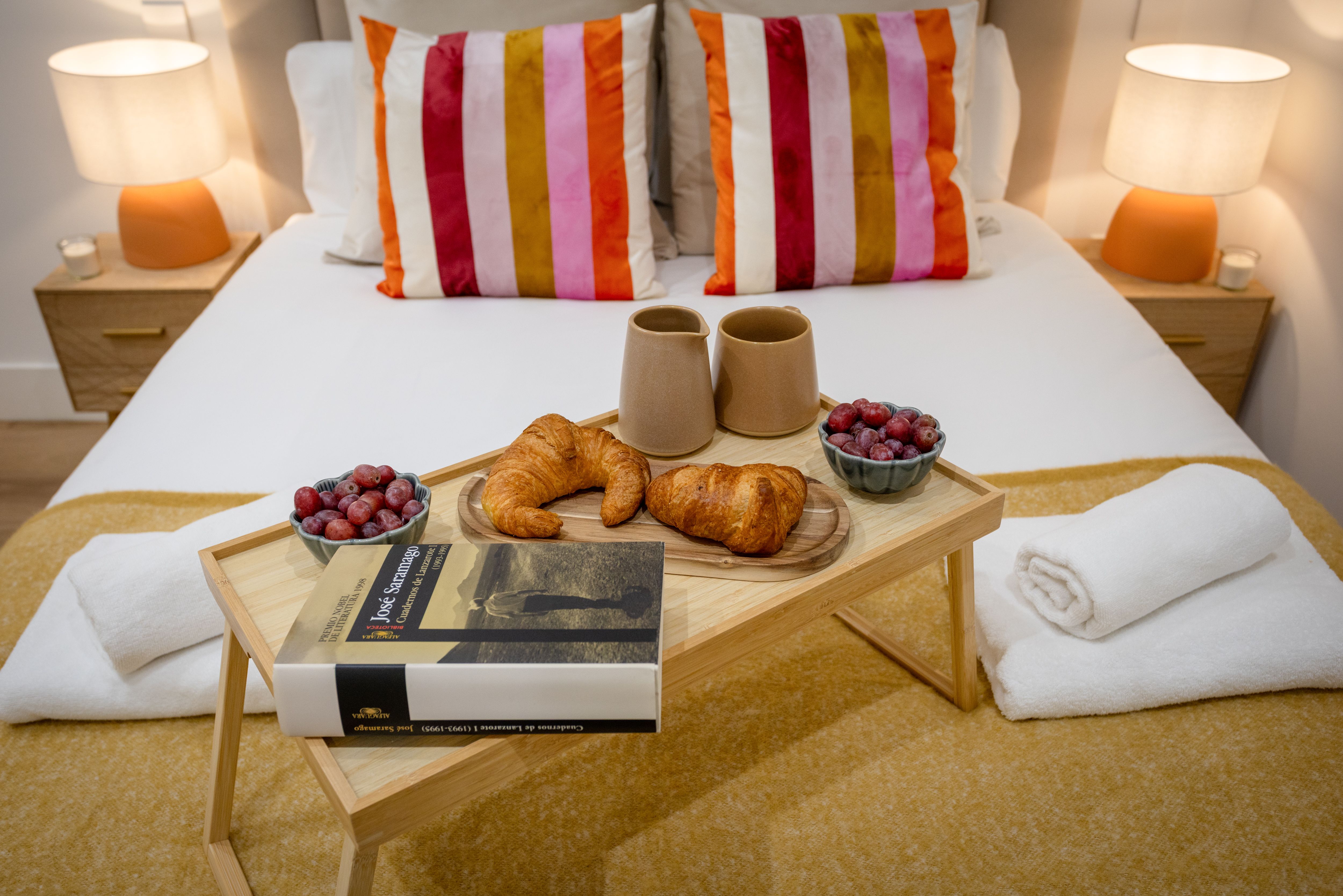 NESTIC - MOYANO - Dormitorio principal apartamento amueblado con servicios