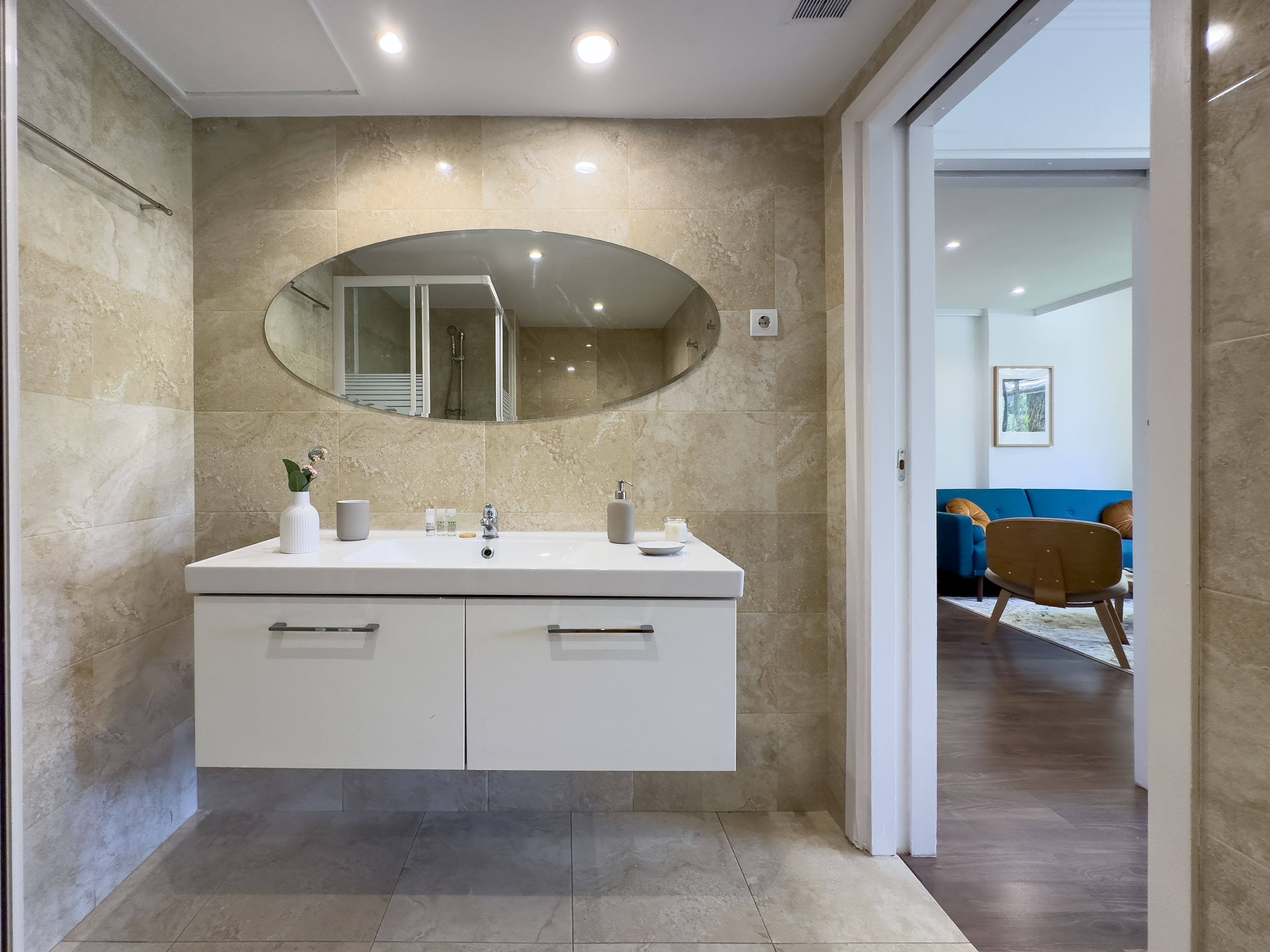 NESTIC - DARIEN - Baño apartamento amueblado