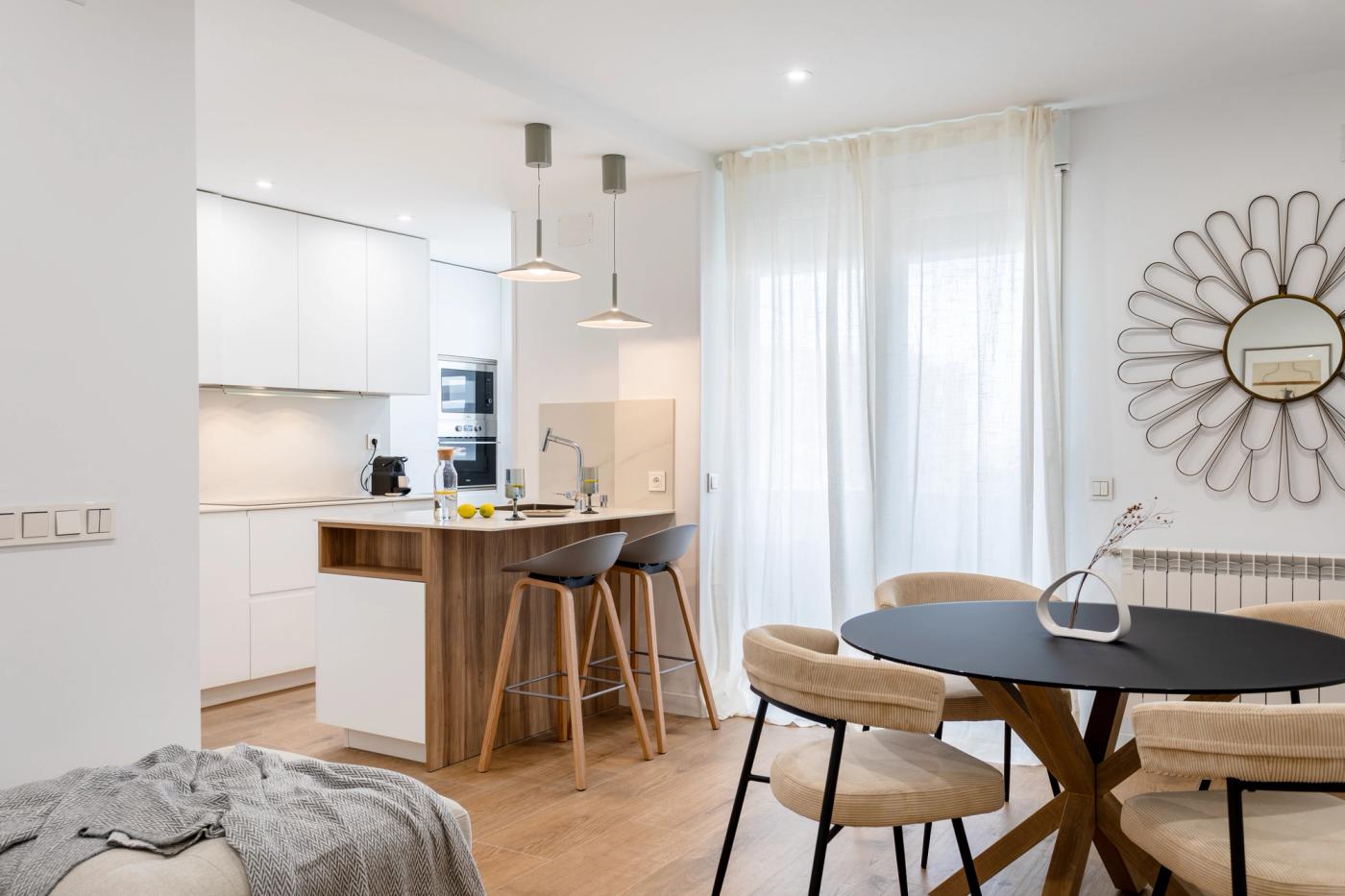 NESTIC - Lagunaria - Completely furnished dining room