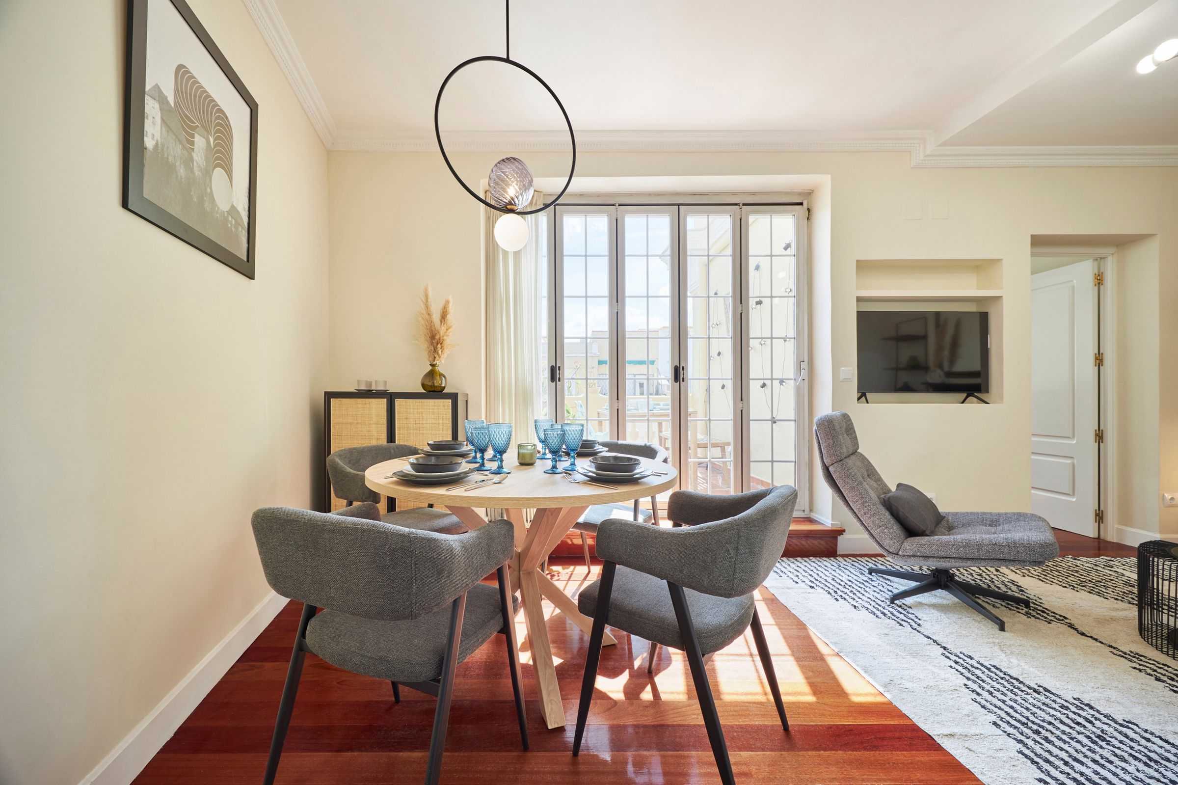 NESTIC - BRIGADIER - Dining room furnished in penthouse in Salamanca Madrid