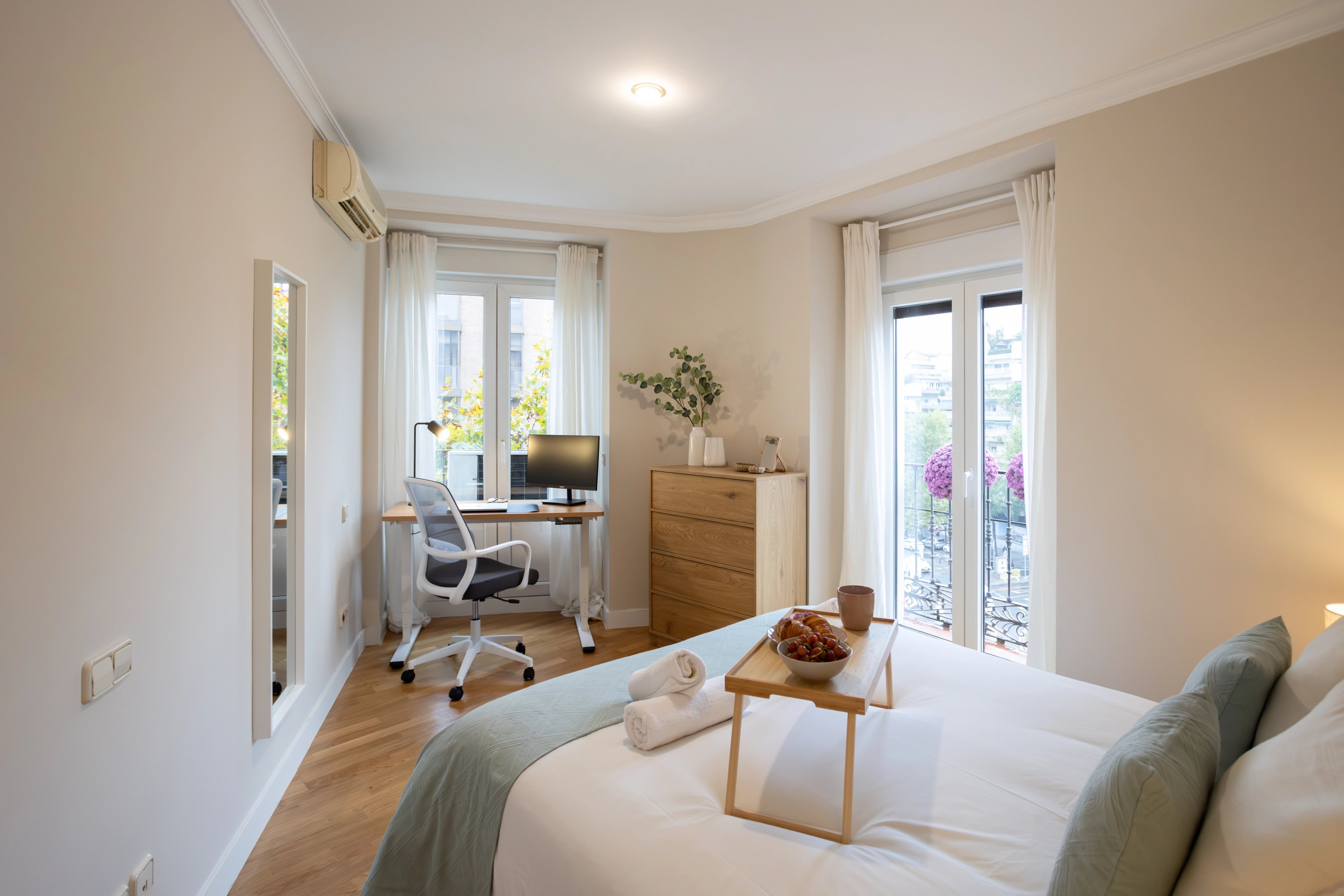 NESTIC - LANUZA - Dormitorio apartamento amueblado con servicios