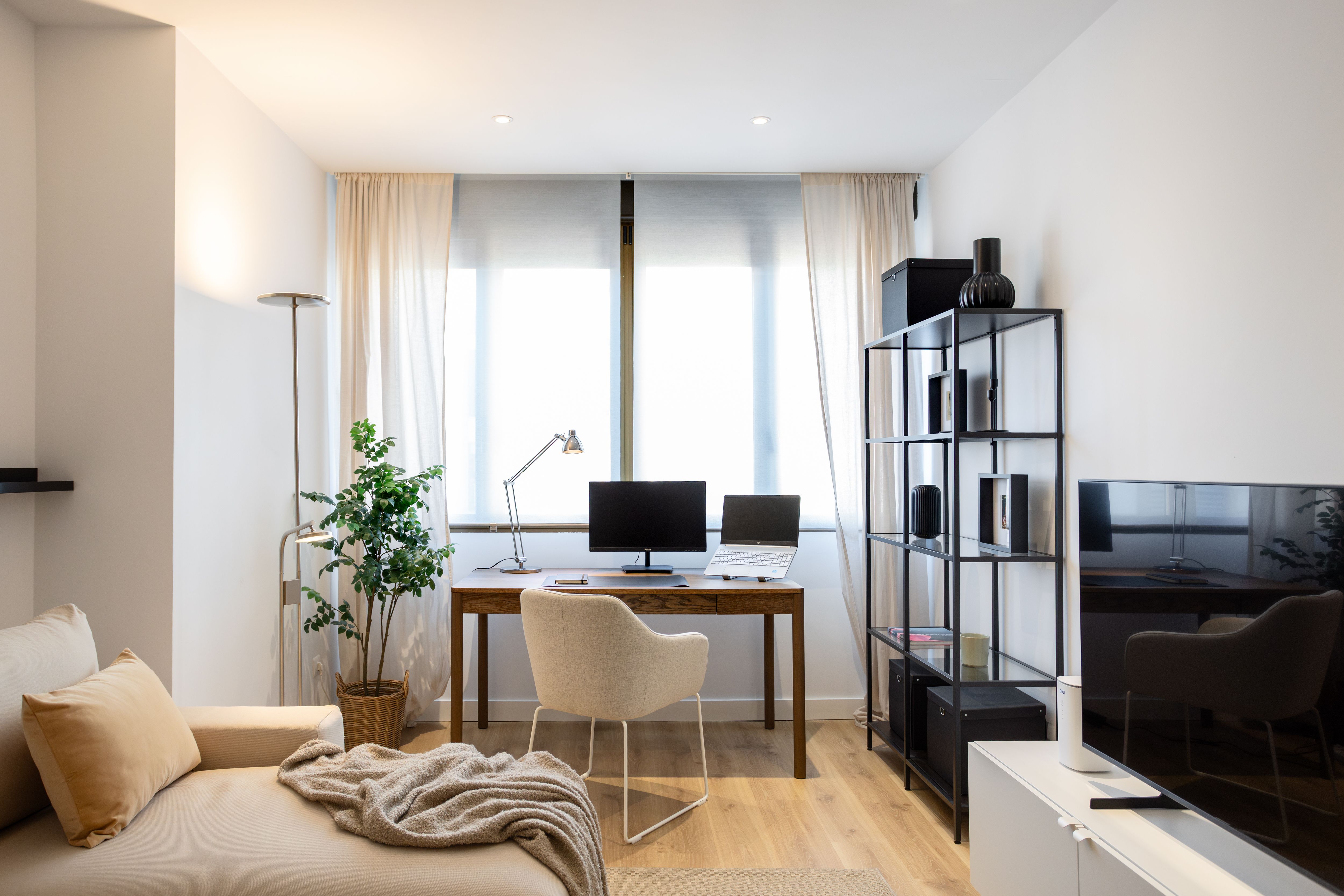 NESTIC - AURIA - Salón apartamento amueblado con servicios