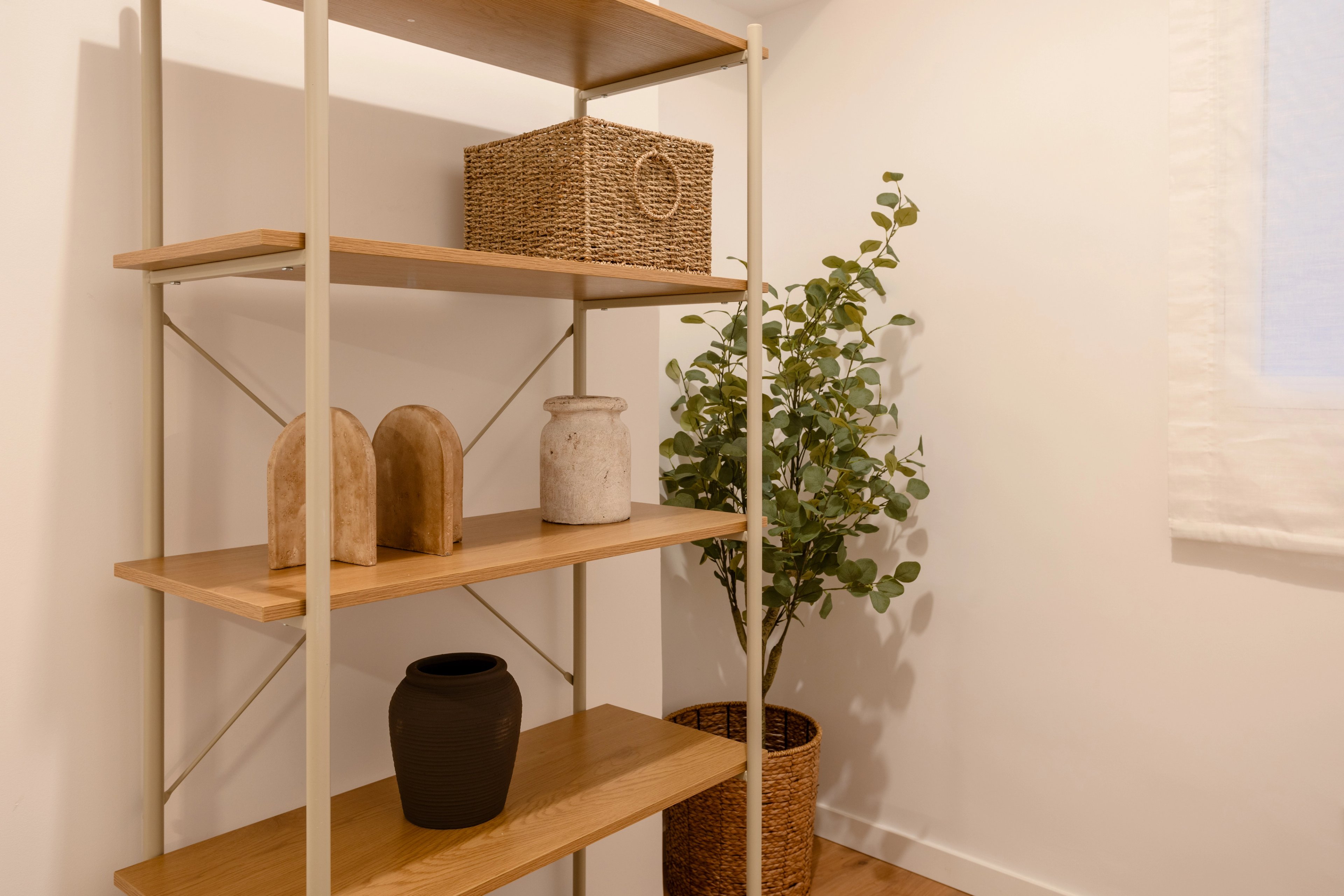 NESTIC - BRACARA - Despacho apartamento amueblado con servicios