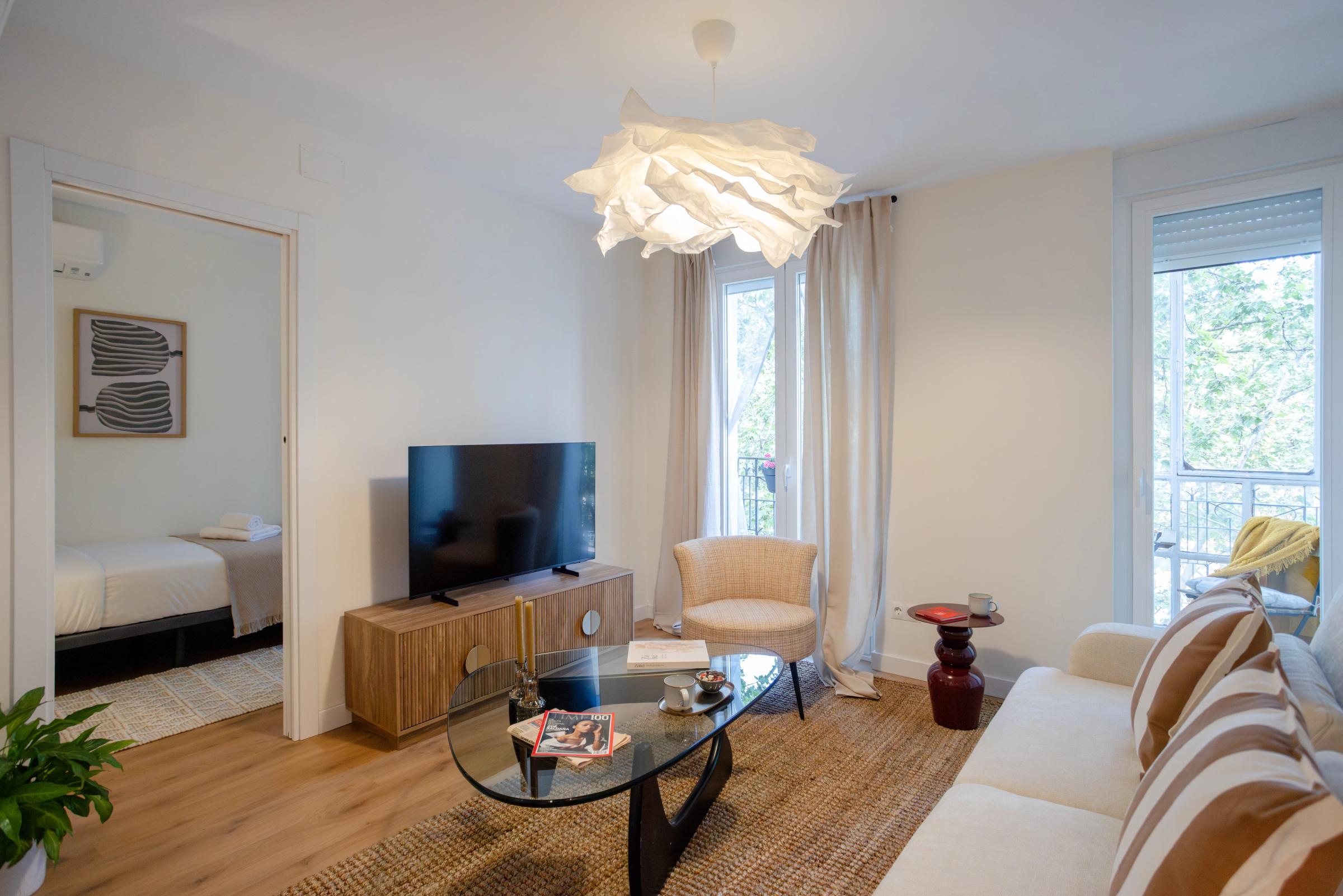 NESTIC - MURGA - Salón Apartamento amueblado con servicios