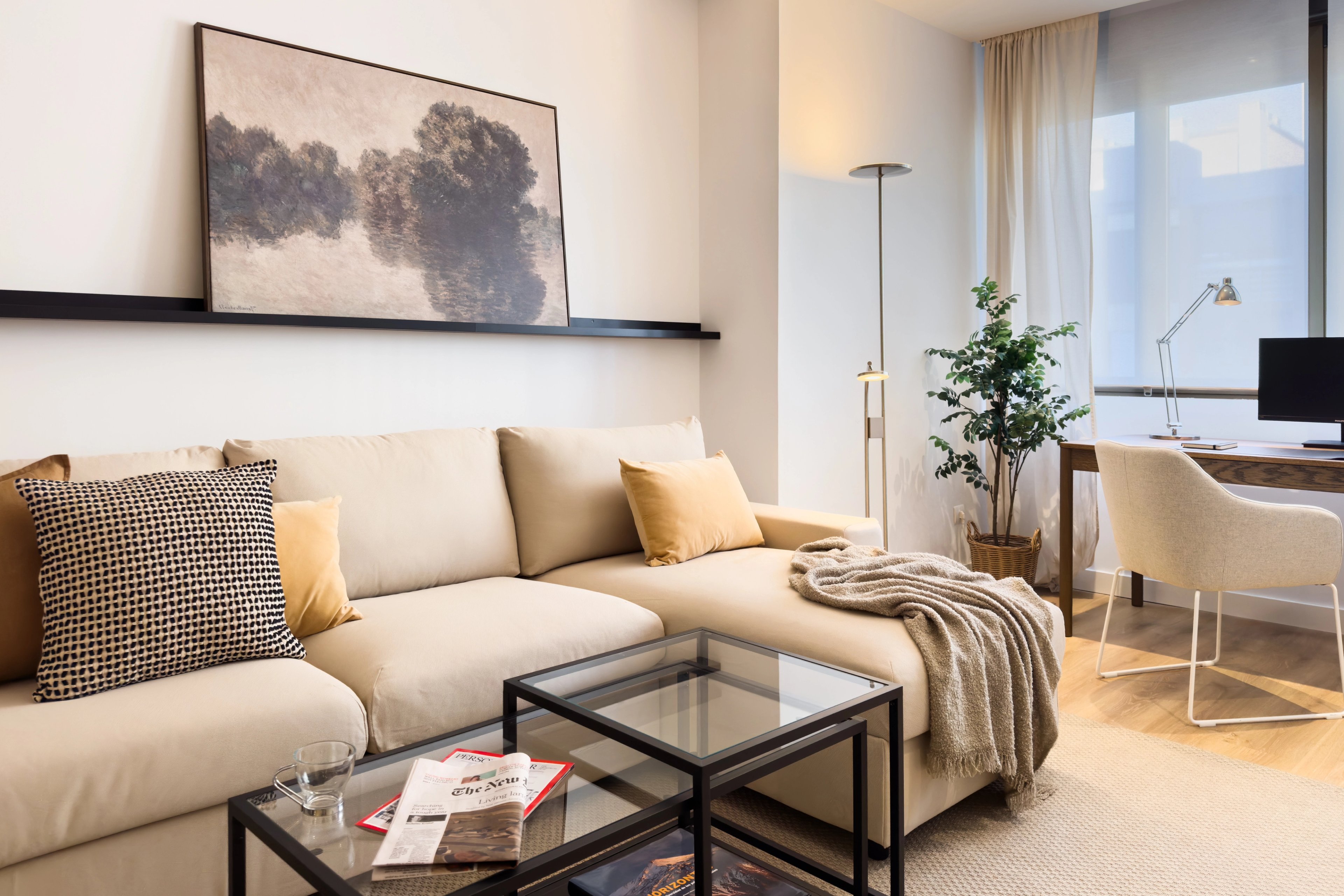 NESTIC - AURIA - Salón apartamento amueblado con servicios