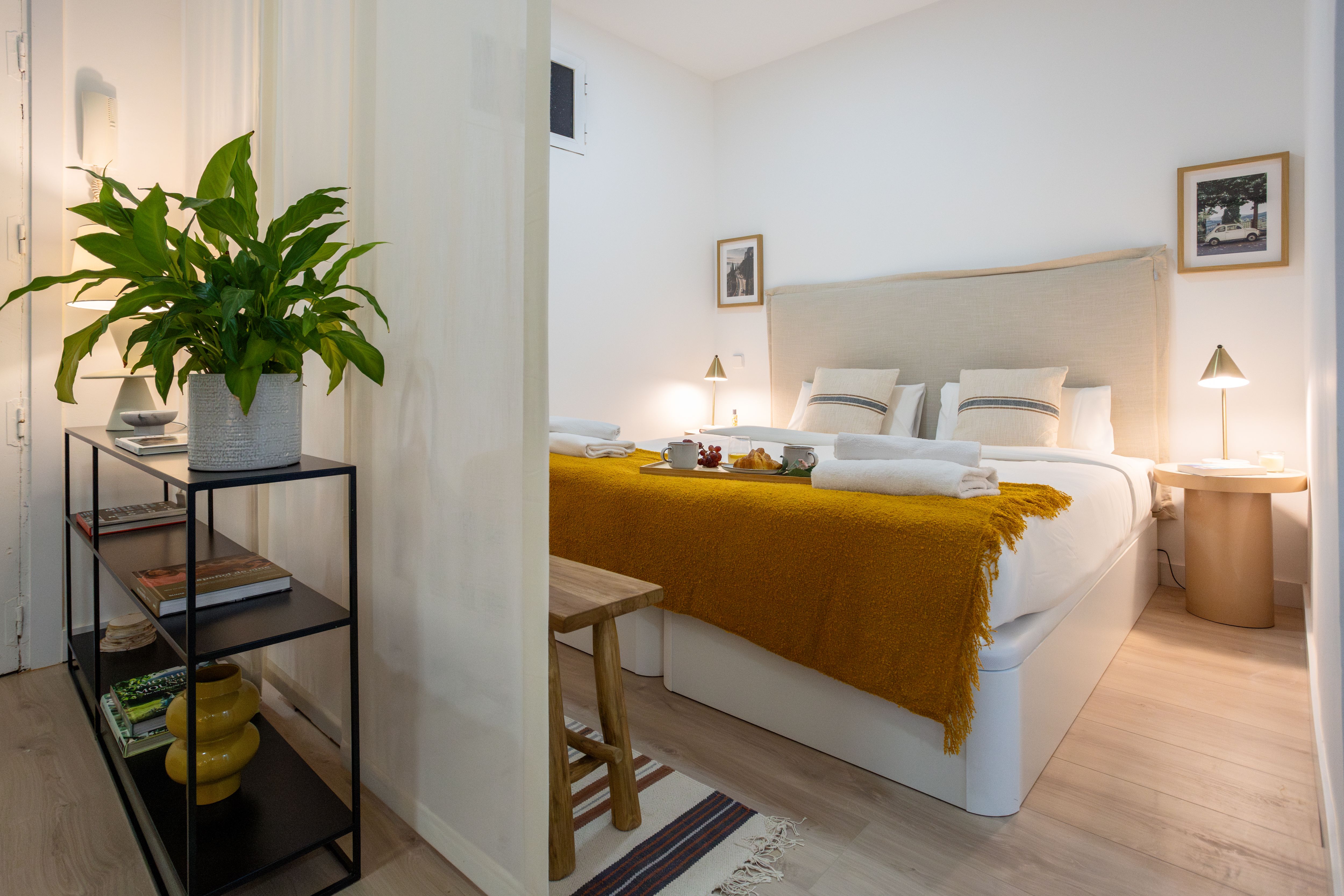 NESTIC - BAYEU - Salón Apartamento amueblado con servicios