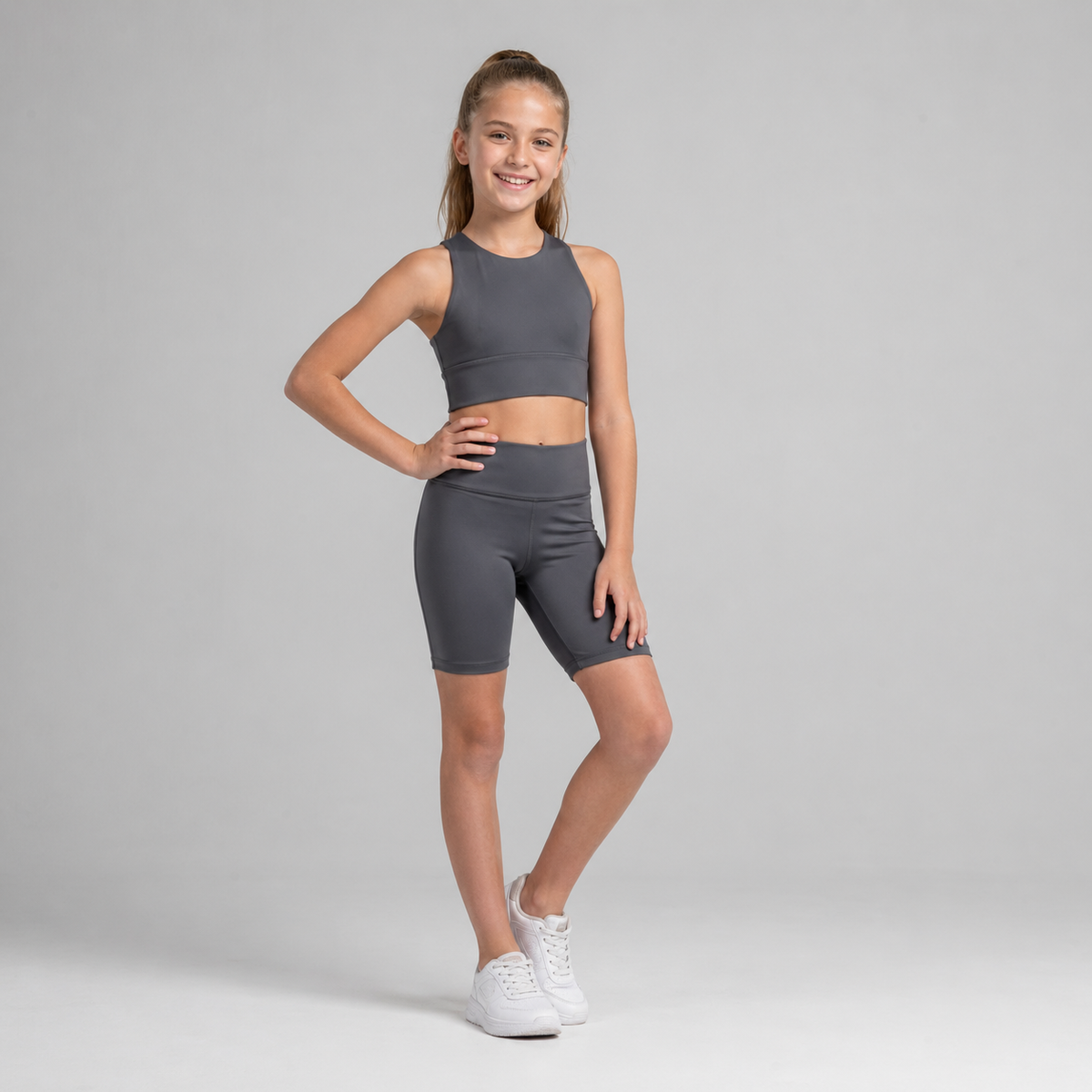 Top Deportivo Gris Oscuro