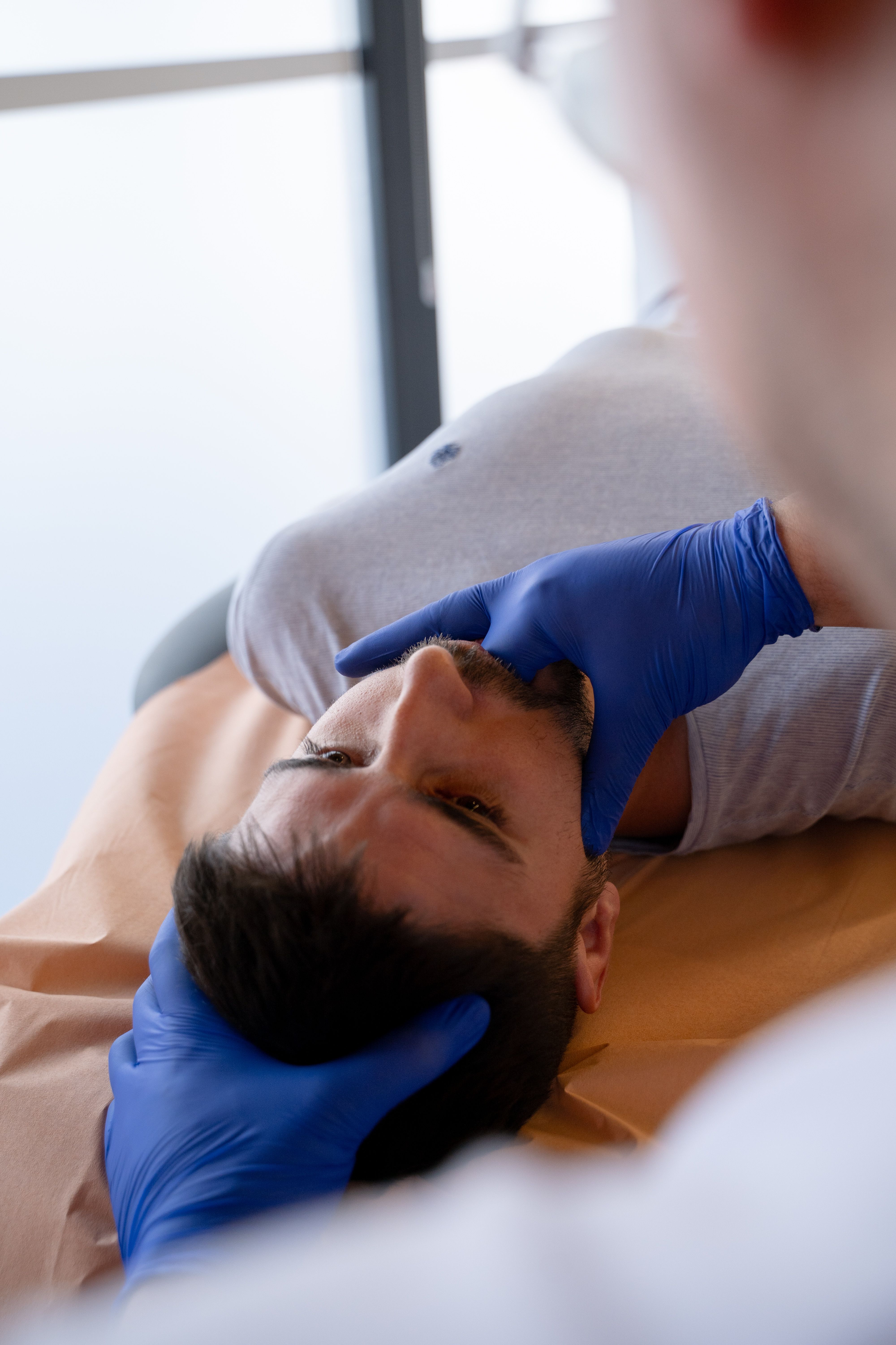 Tratamiento manual cervical y de la articulación temporomandibular