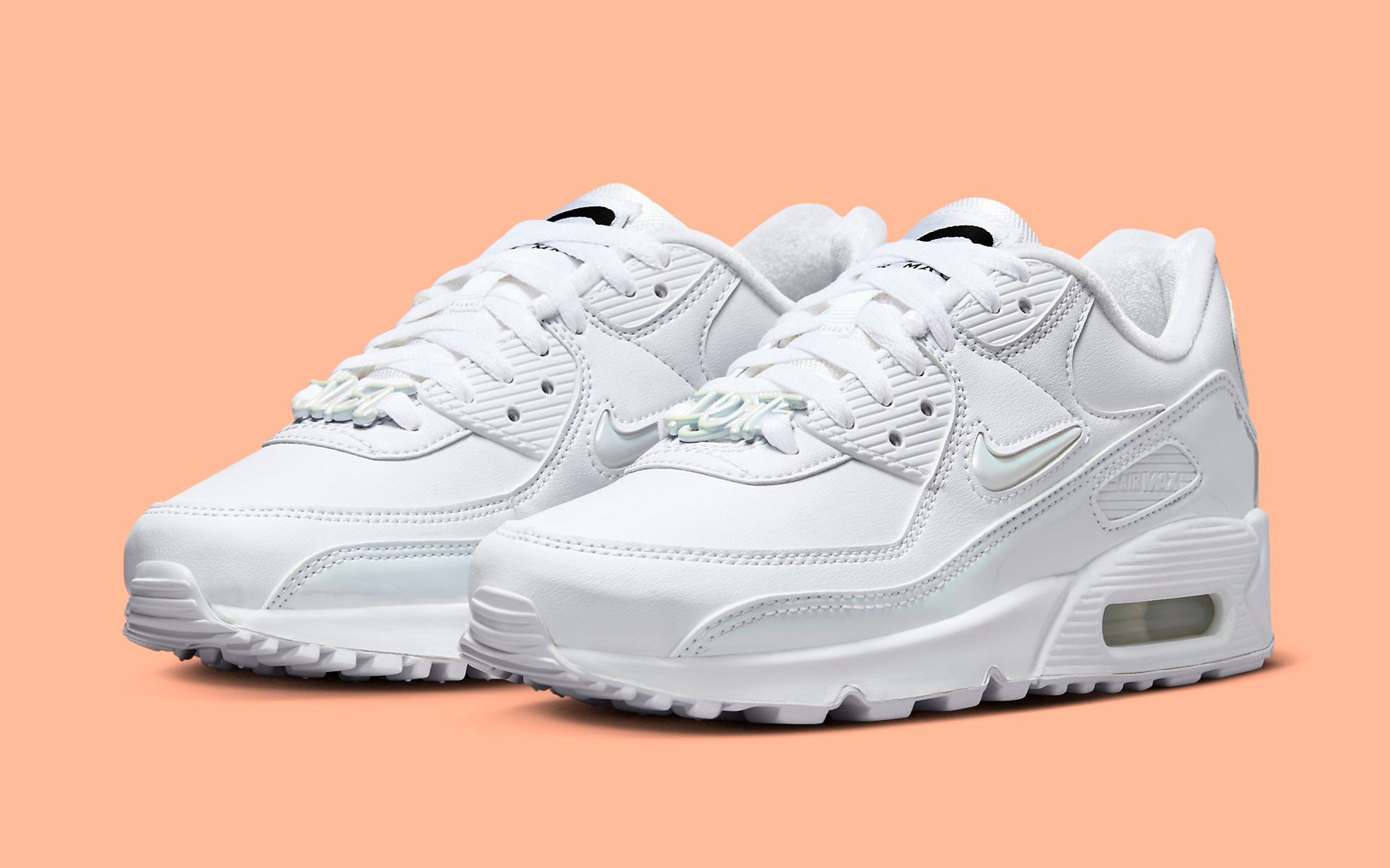 Air max 90 outlet white leather release date