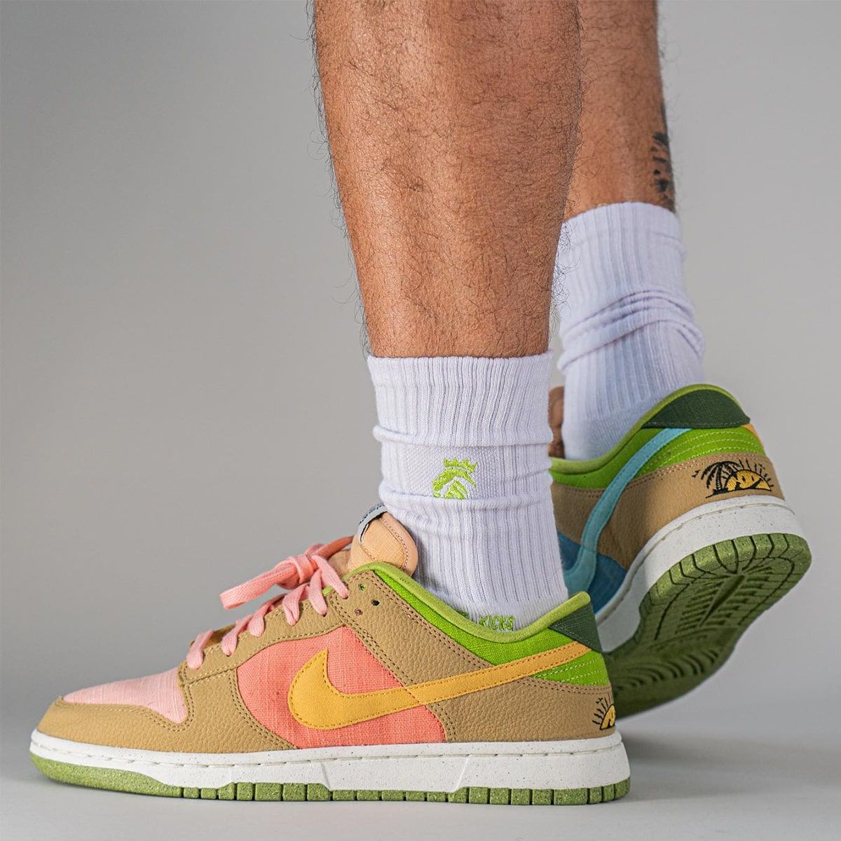 Official Images // Nike Dunk Low “Sun Club” | House of Heat°