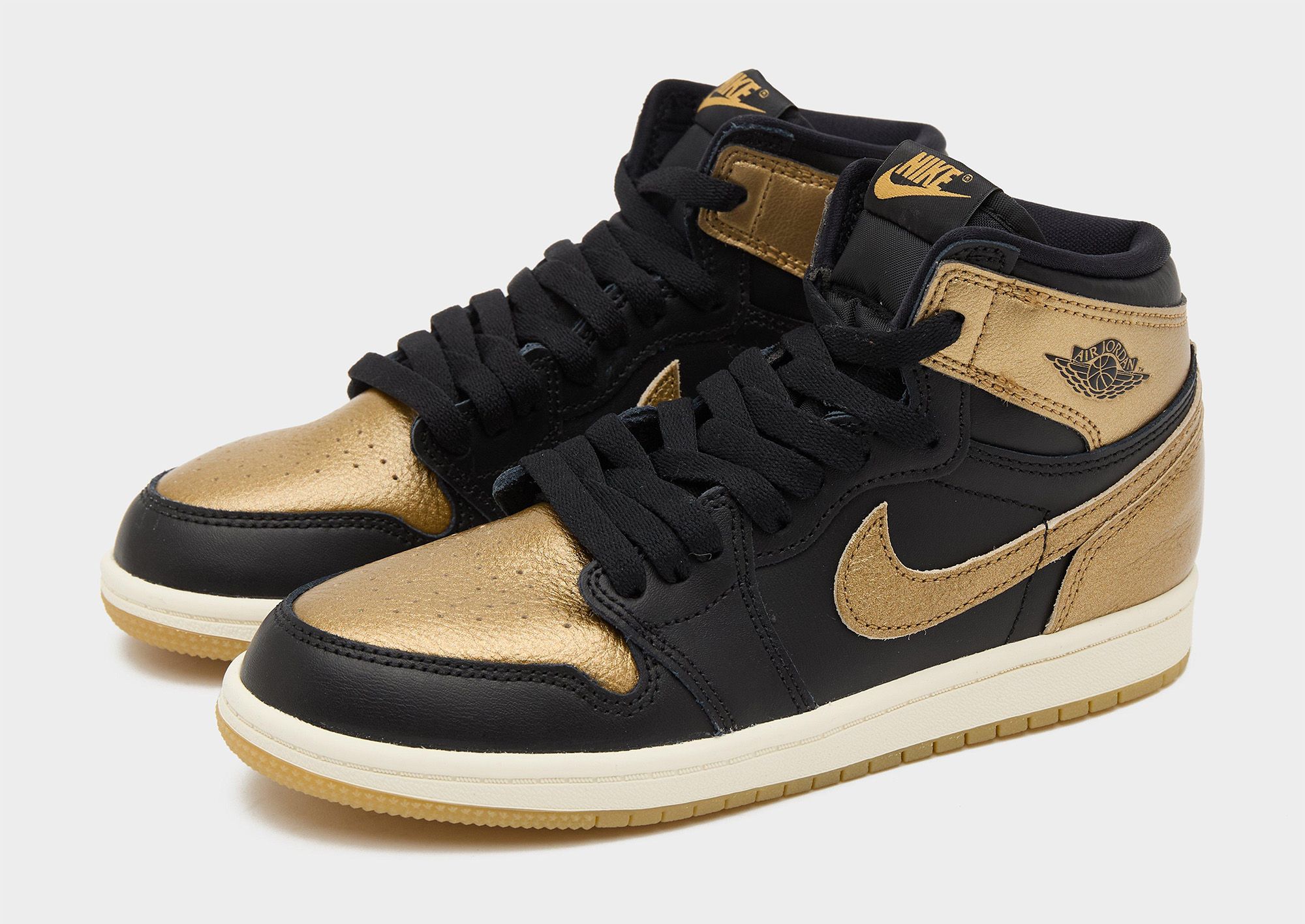 Detailed Looks // Air Jordan 1 High OG Black/Metallic Gold | House of  Heat°