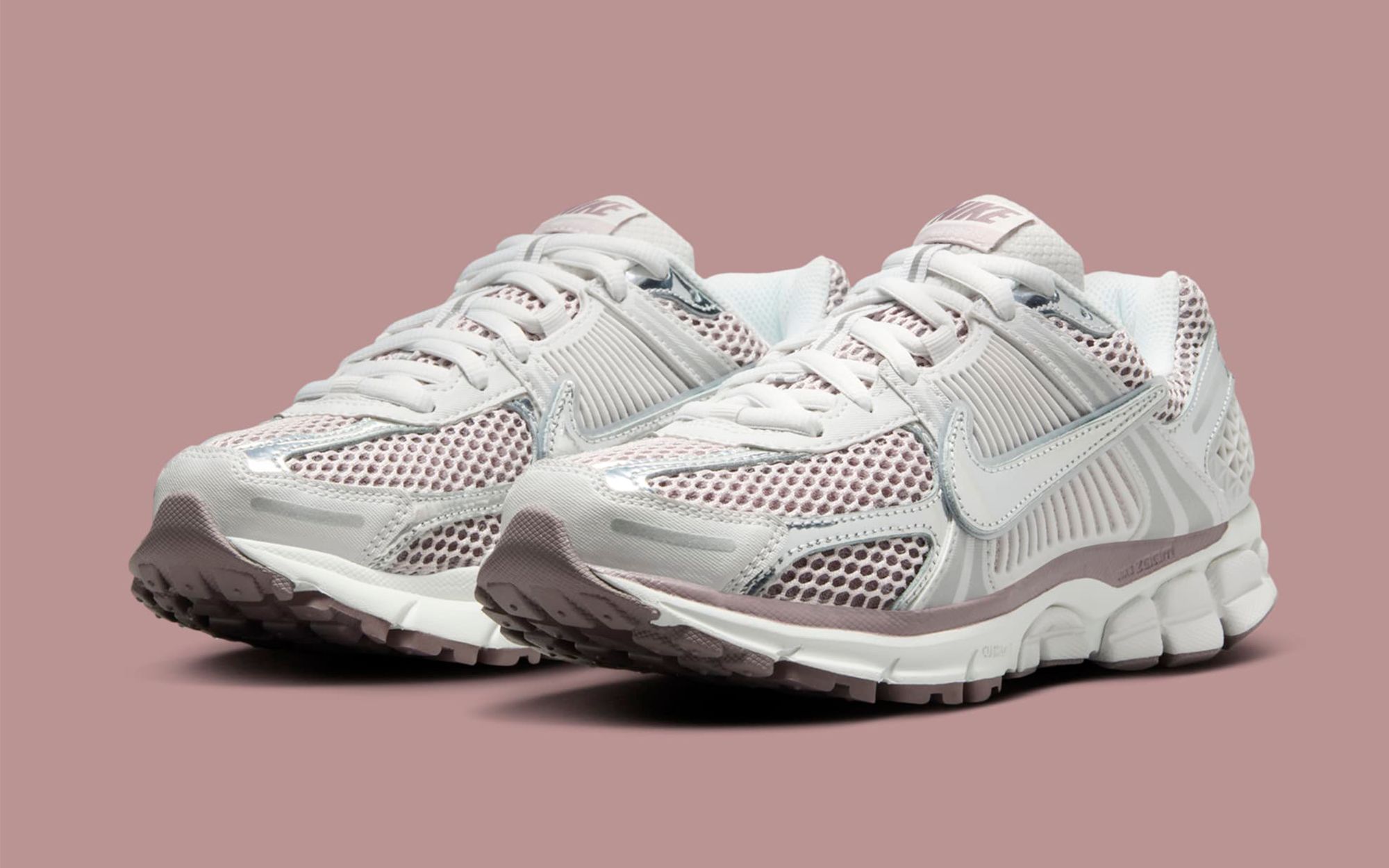 ■Nike■ Zoom Vomero 5 W Bust Grey Platinum Violet Taupe Gre WMNS Nike Zoom Vomero 5 - Vast Grey/Platinum Violet/Taupe