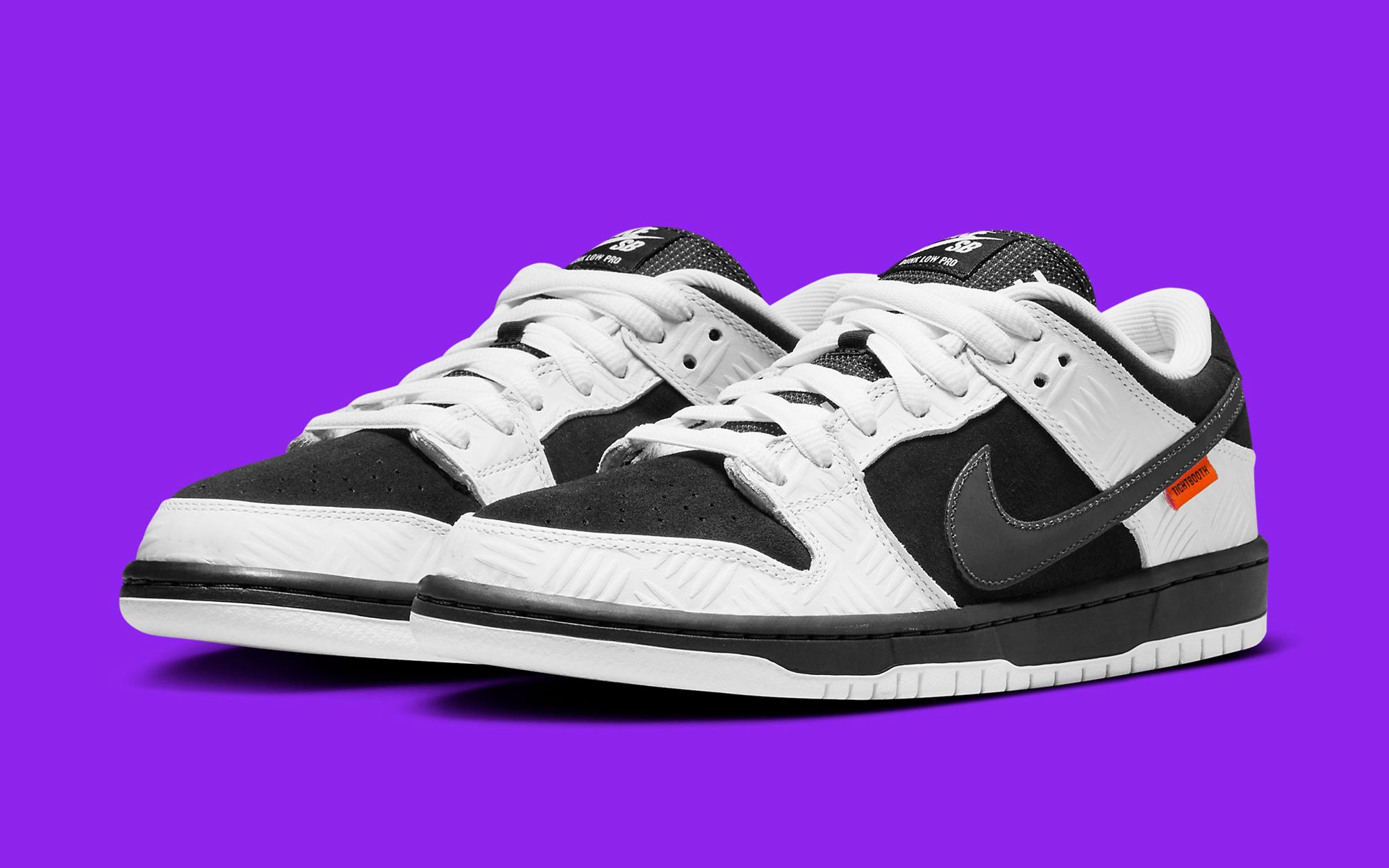 Official Images // TIGHTBOOTH x Nike SB Dunk Low | House of Heat°