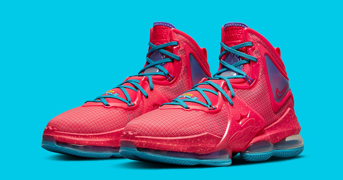 Nike LeBron 19 “We Are Family” Releases May 10 | House of Heat°