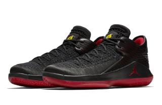 Official images // Nike Air Jordan 4 SE Black and Light Steel “Last Shot”