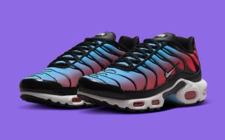 Nike Pop the Air Max Plus With Pink and Blue Gradient