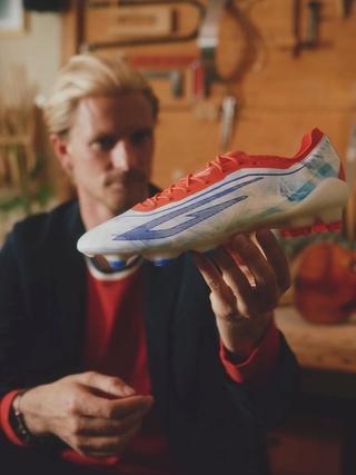 Morten Thorsby with his Sokito Scudetta Kaizen boots, made in partnership with We Play Green. Photo via Sokito.