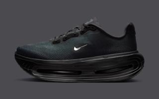 Nike Gives the Vomero Premium a Subtle Air Max Plus VII Nod