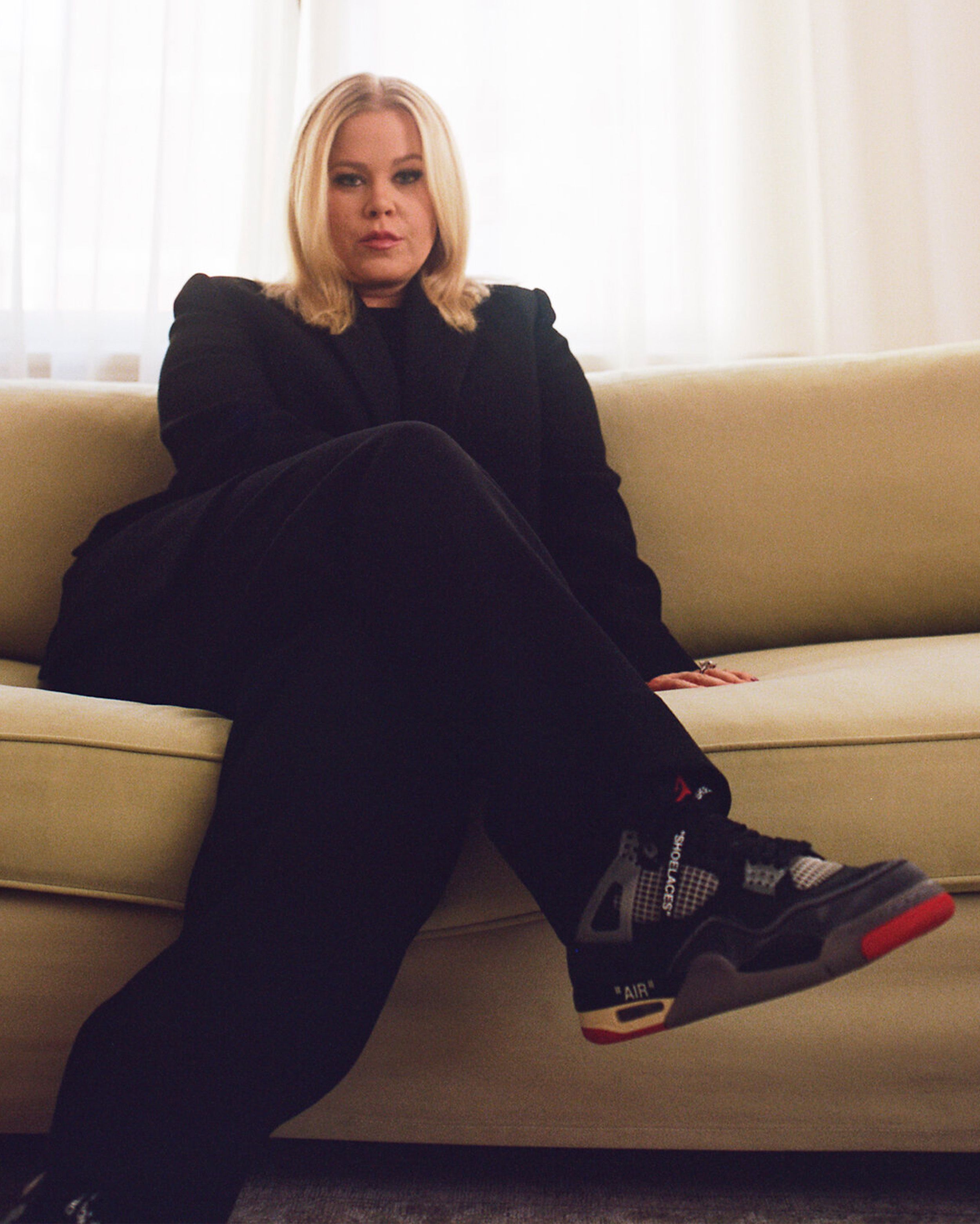 Shannon Abloh in the OFF-Air Jordan 4 "Bred"