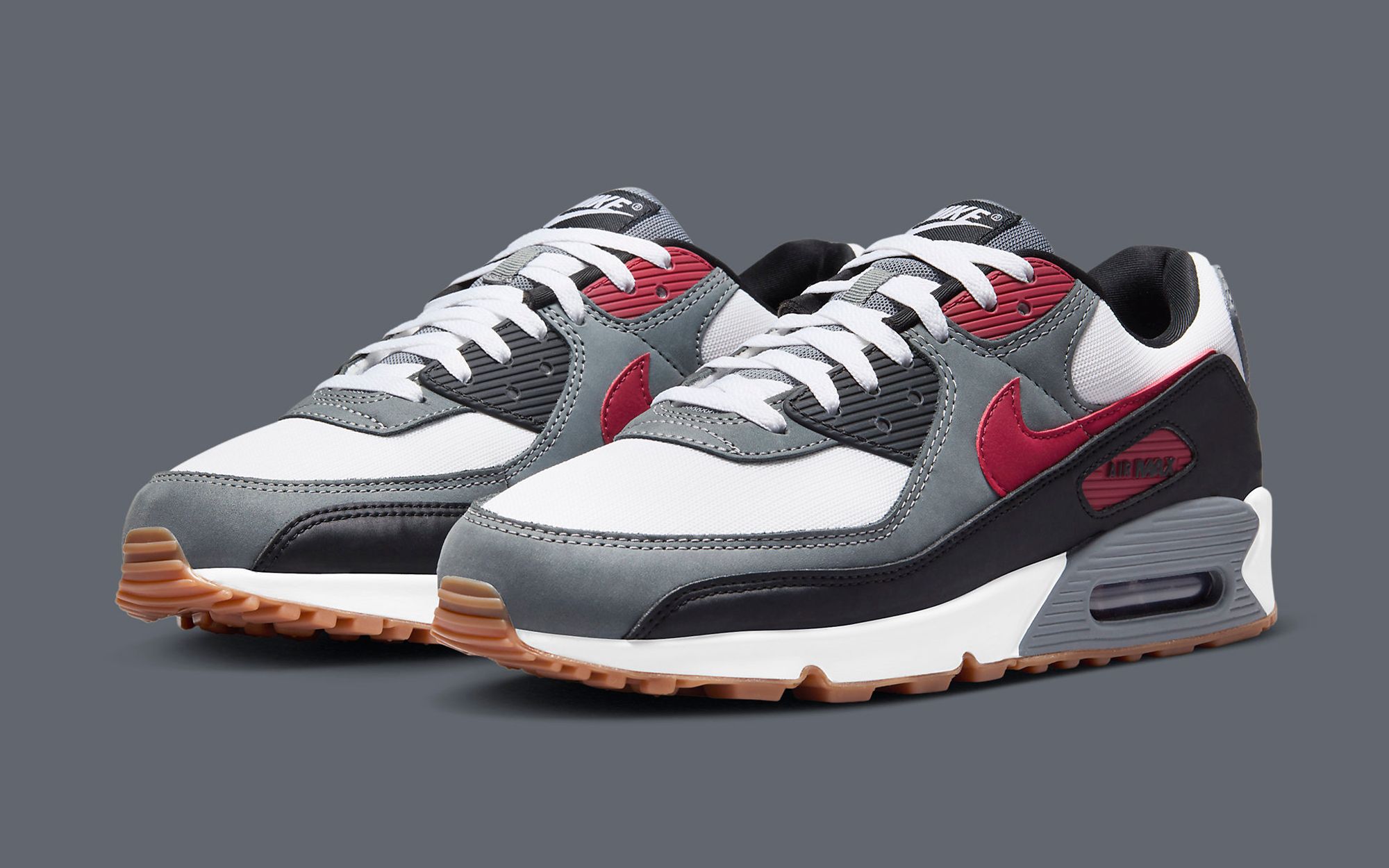 Air max best sale with red tag