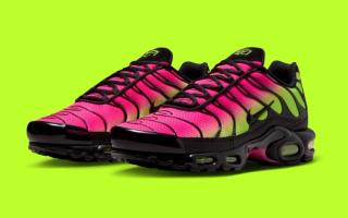 Nike’s Air Max Plus Goes Nuclear in “Hyper Pink/Volt”