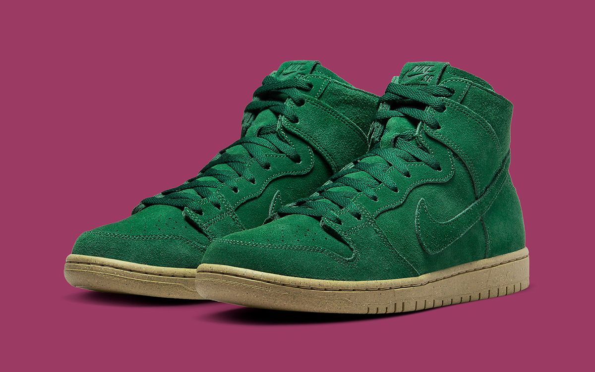 Official Images // Nike SB Dunk High Decon “Gorge Green” | House 