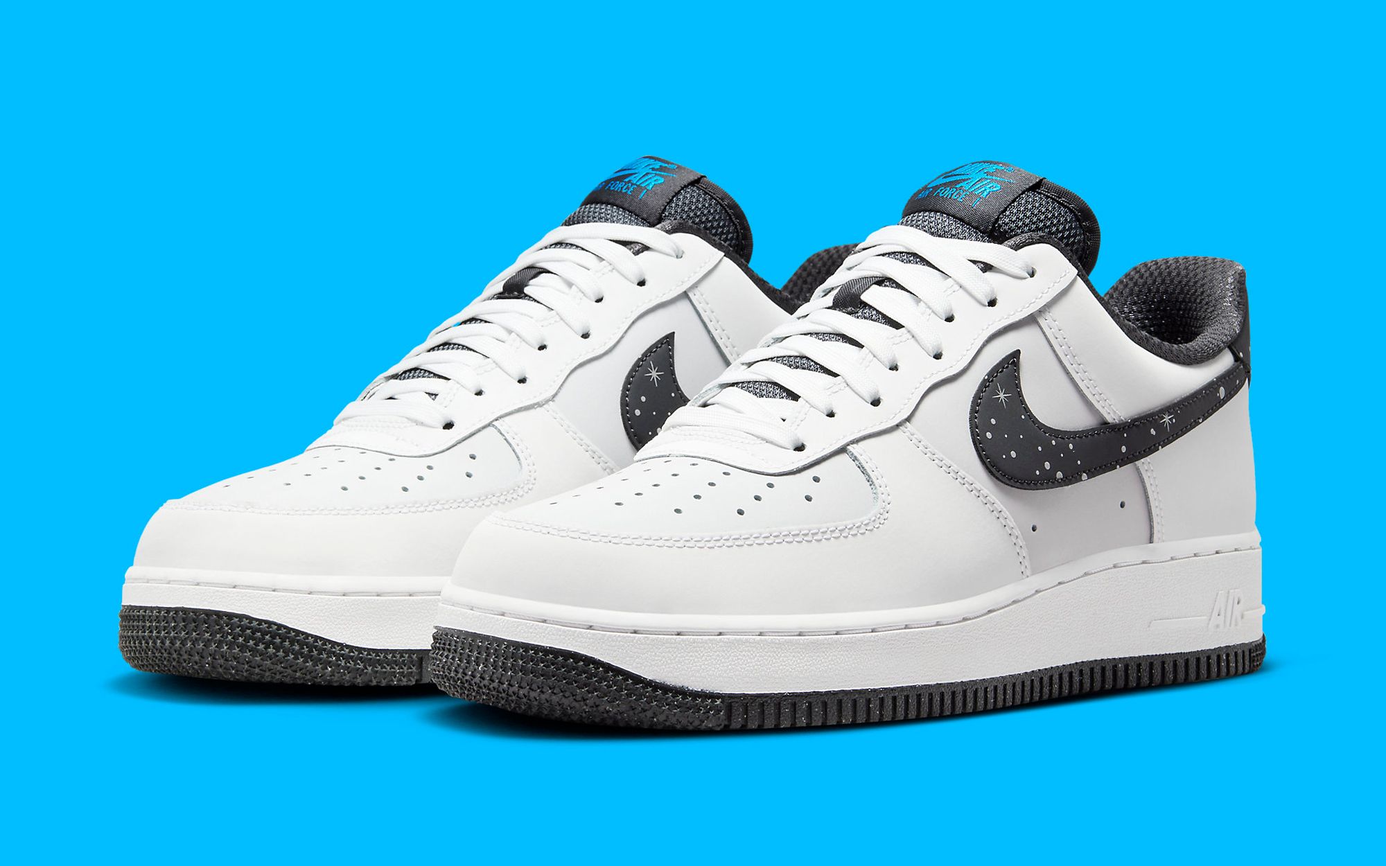 Nike air force small on sale swoosh