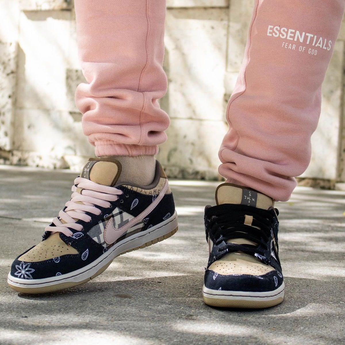 Where to Buy the Travis Scott x Nike SB Dunk Low | House of Heat°