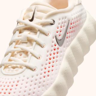 Nike Mind 002 "Chalk"