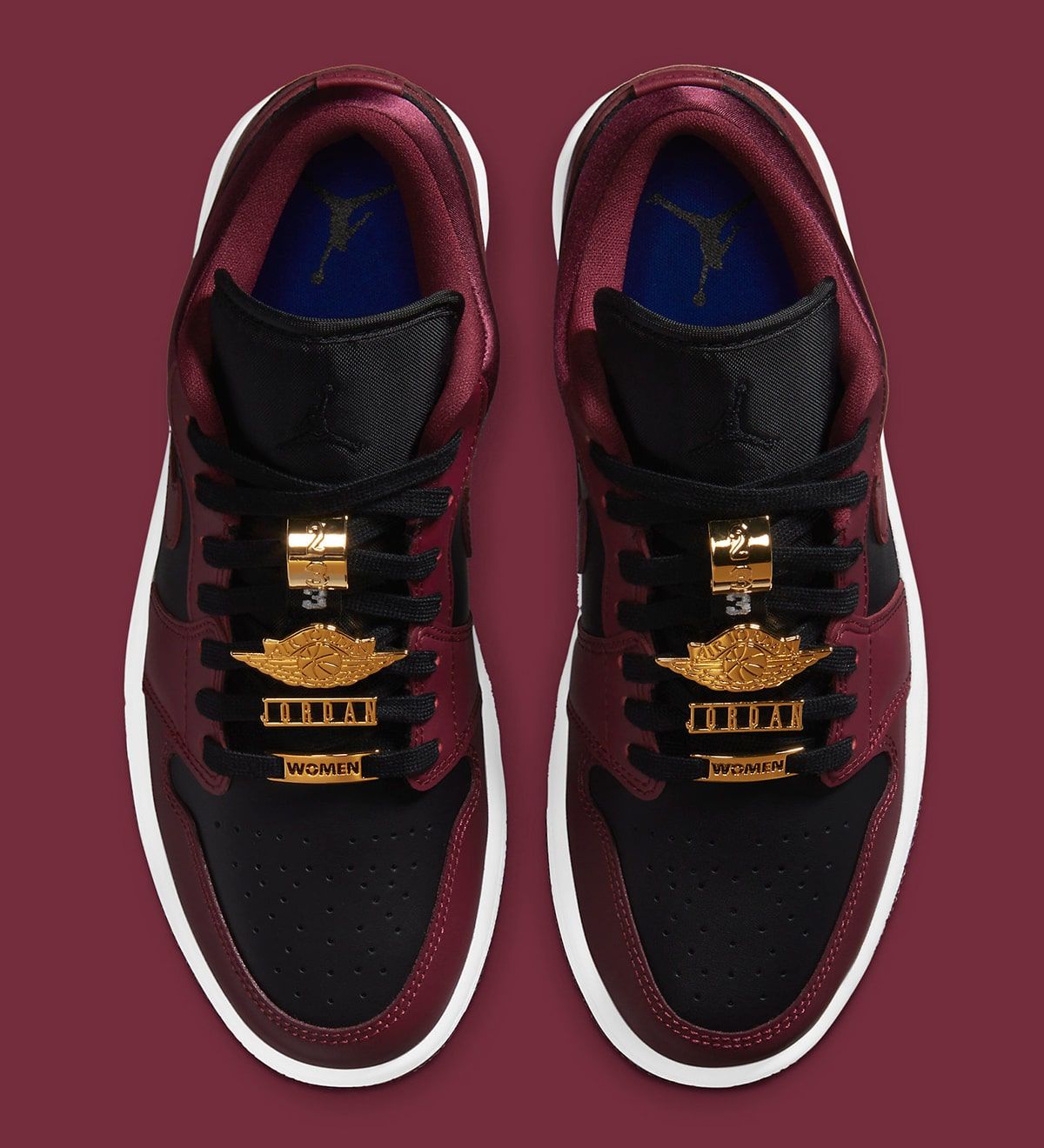 Air jordan 1 maroon online