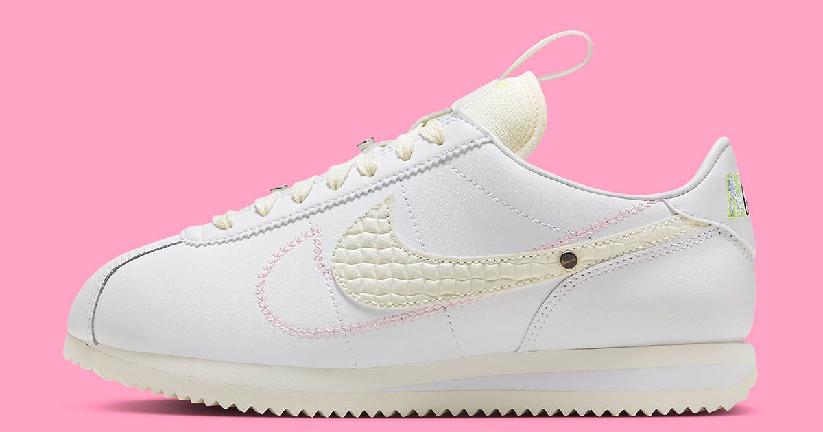 bedazzled nike cortez
