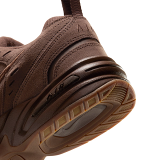 Men's Nike Air Monarch SE "Cacao Wow" (SKU: IB2281-200). Photo via Nike.