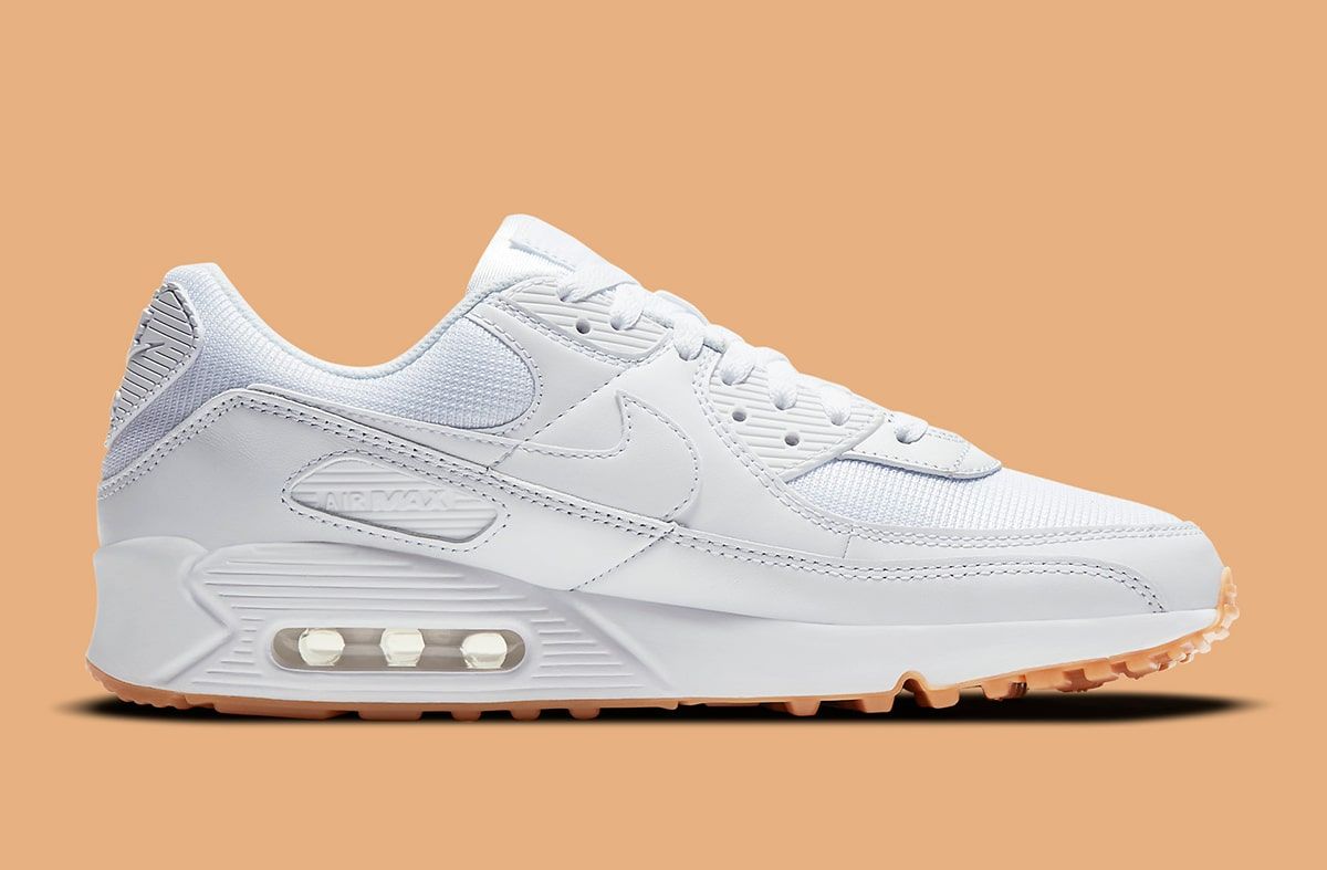 Nike air max on sale 90 white gum bottom