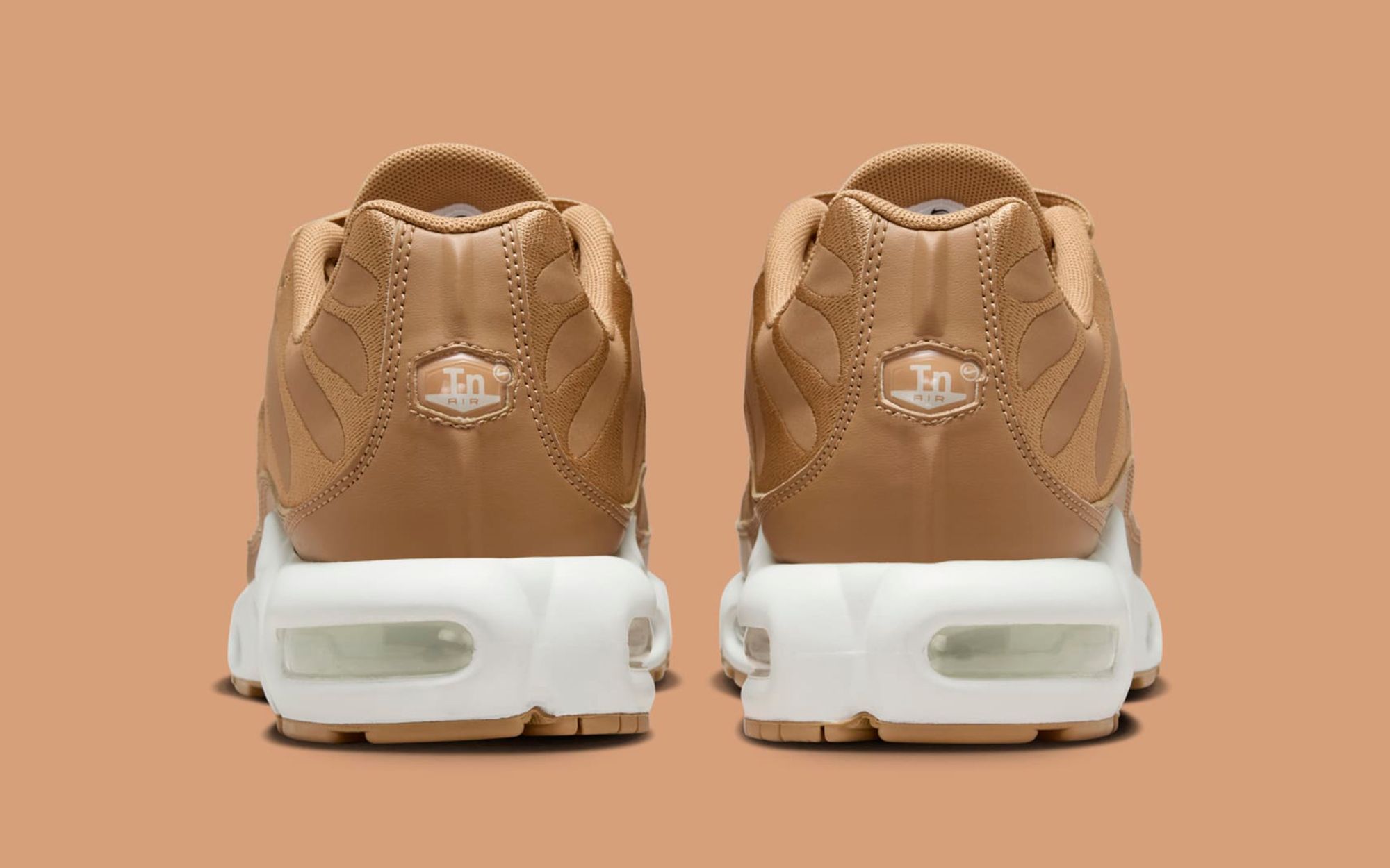 nike air max plus flax