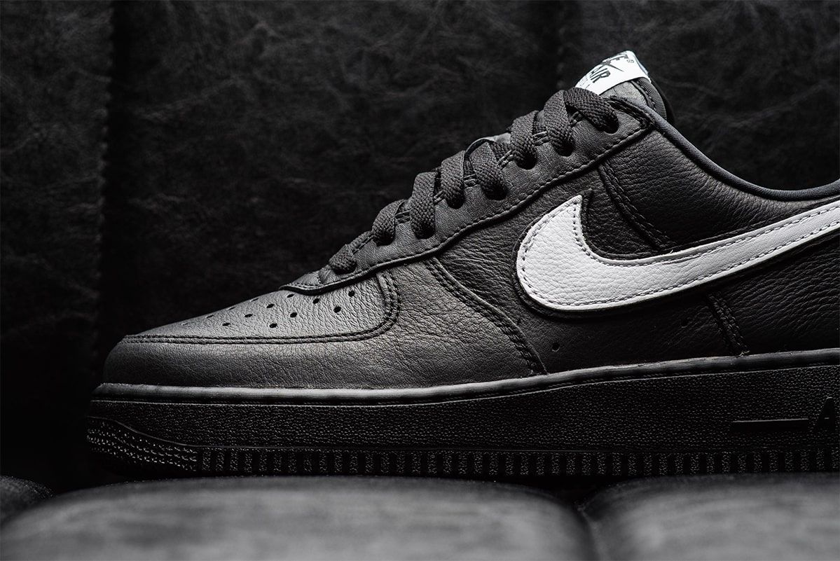 Air force 1 store qs black white