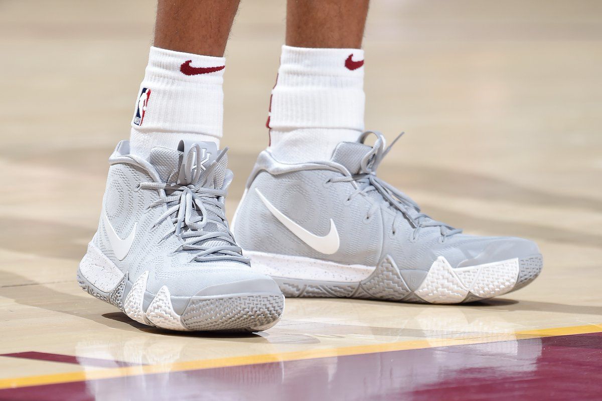 Patrick McCaw Nike Kyrie 4