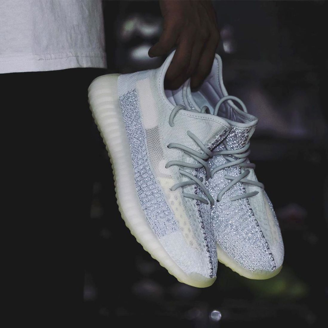 Yeezy 350 cloud cheap white reflective raffle