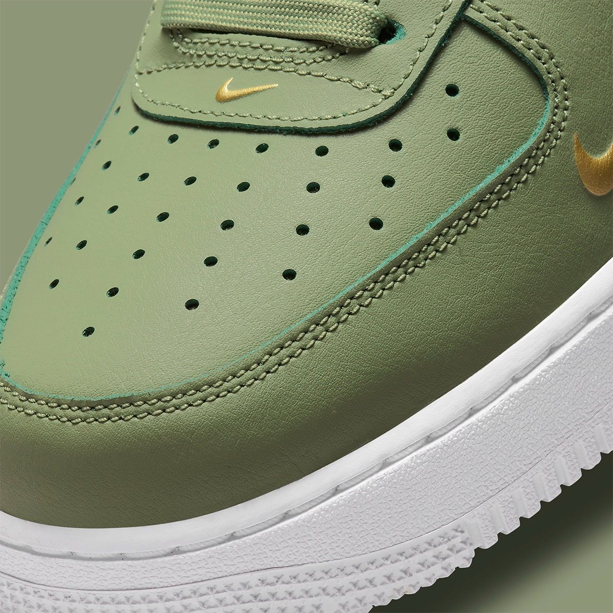 Just Dropped // Double Swoosh Air Force 1 in Olive | House of Heat°