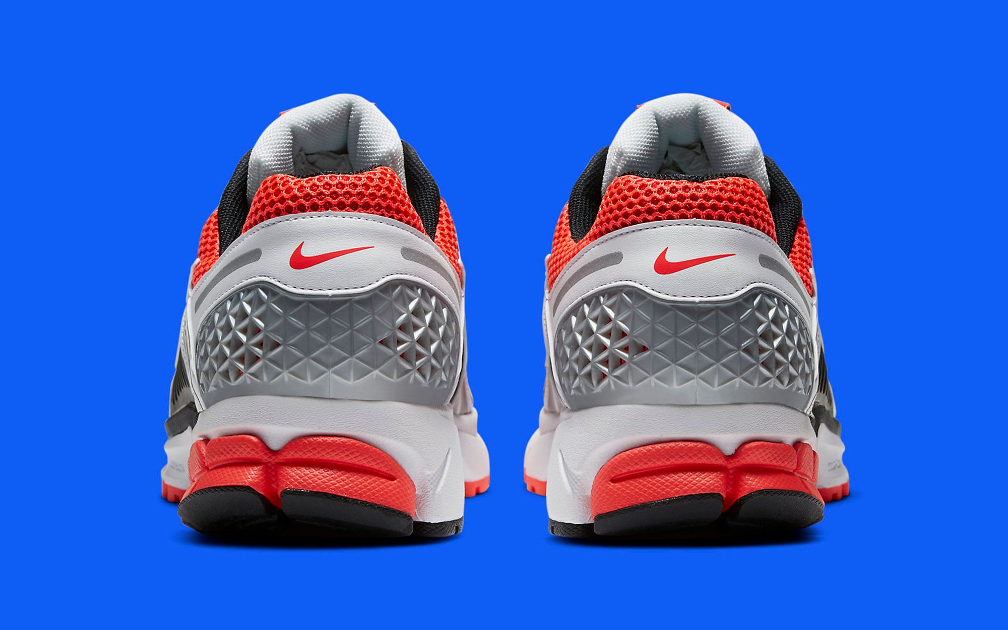 Nike Zoom Vomero 5 Bright Crimson ズーム ボメロ 5 ブライト Nike Zoom Vomero 5 Bright Crimson – Coproom