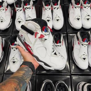 The Air Jordan 8 "Bugs Bunny" Returns Dec. 20