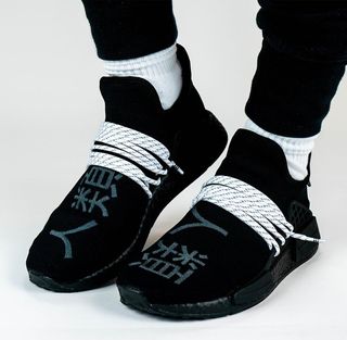 pharrell adidas nmd hu GY0093 black white 2020 release 24cm 1