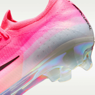 Nike Mercurial Vapor 17 Elite FG (SKU: IO1560-900). Photo via Nike.