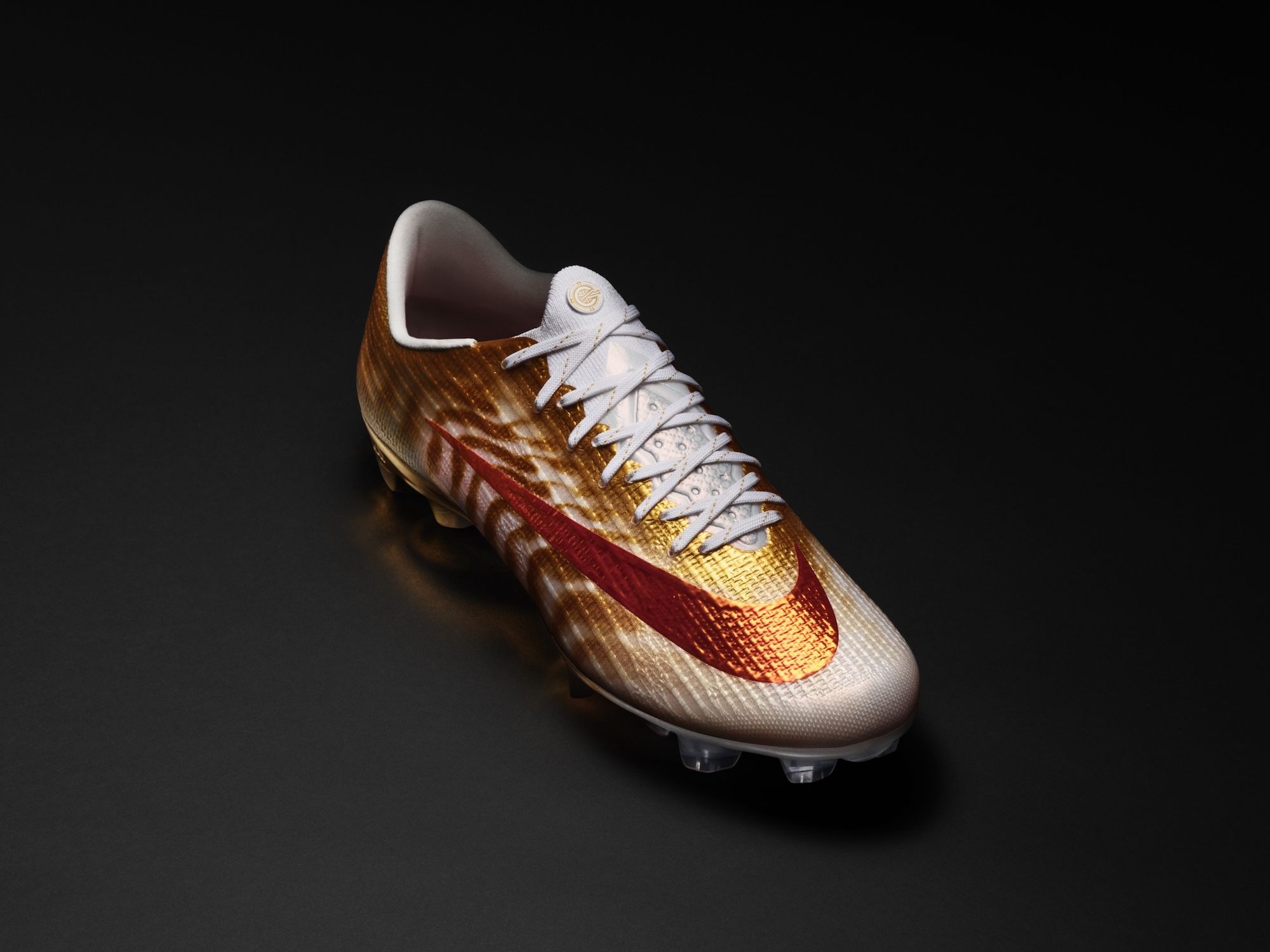 CR7 x Nike Mercurial Superfly 11 "Gold Scorpion" boots. Photo via Nike.
