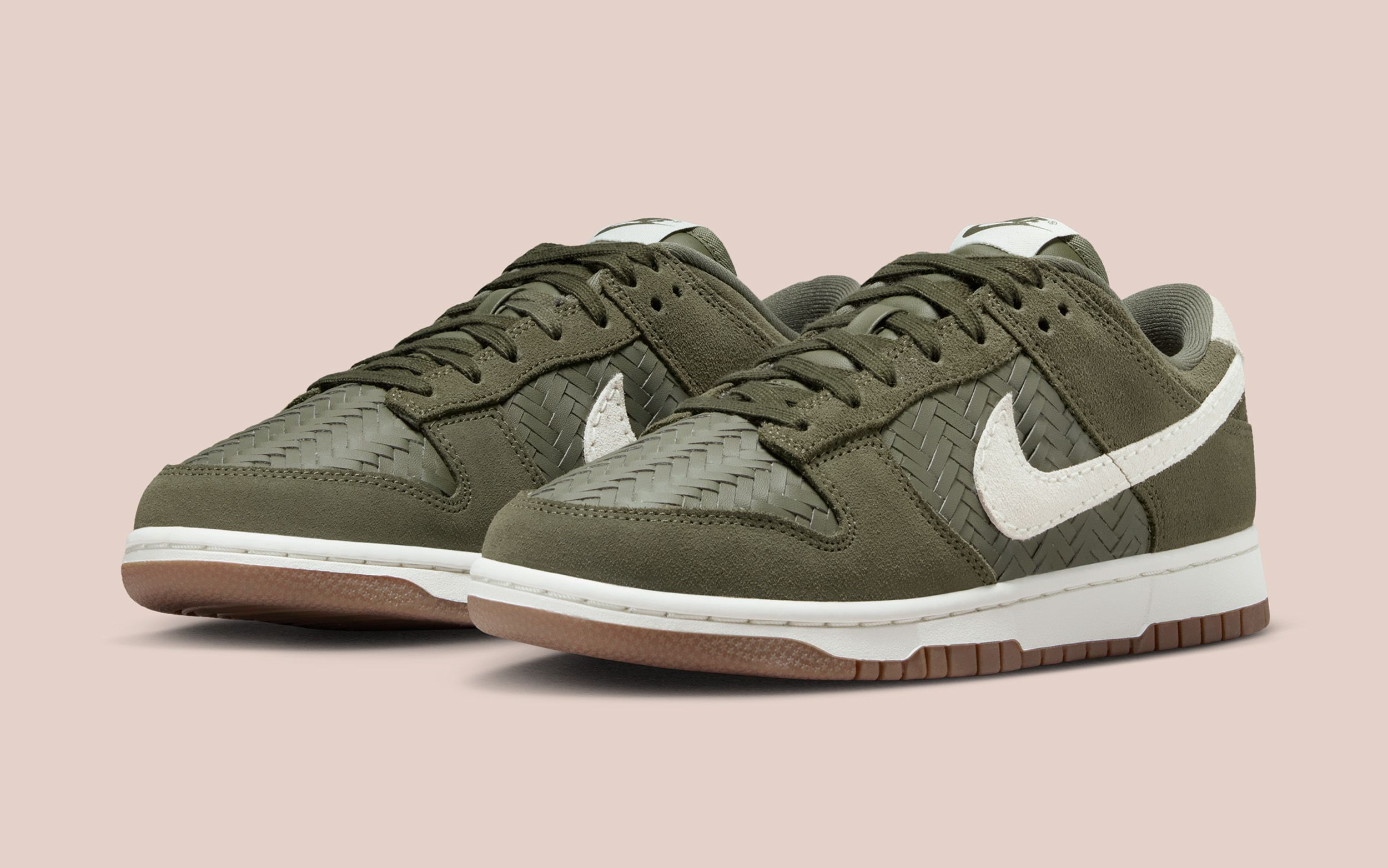 nike dunk low woven khaki