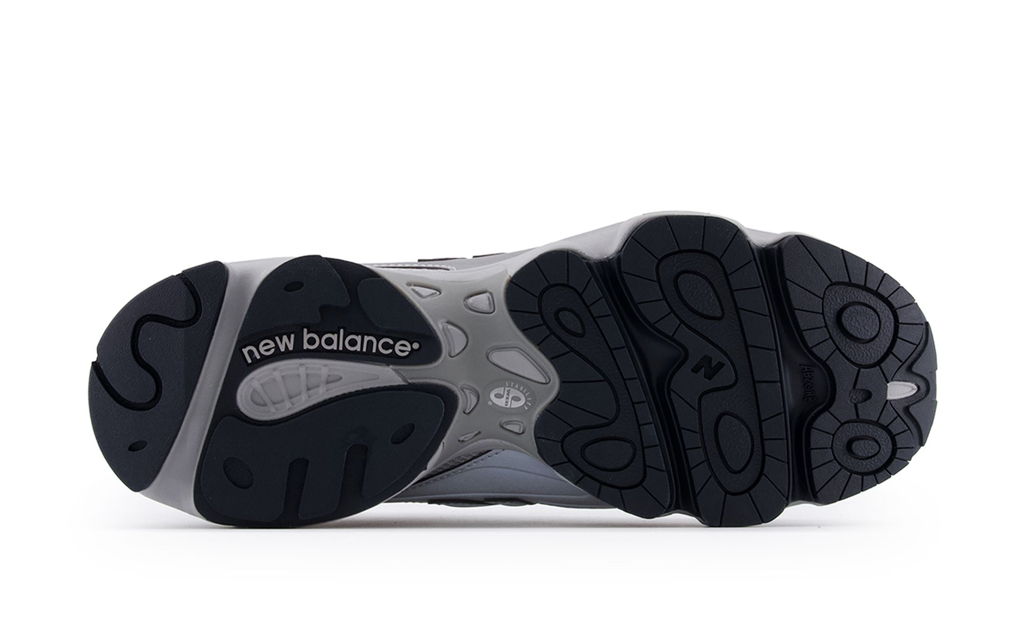 [NEW BALANCE] ユニセックスモデル M1000TE シルバーメタリック The New Balance 1000 