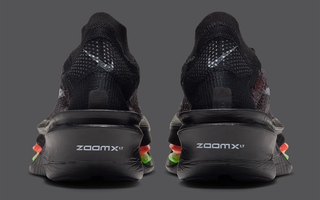 Nike Apex "Black" (SKU: IU2397-001). Photo via Nike.